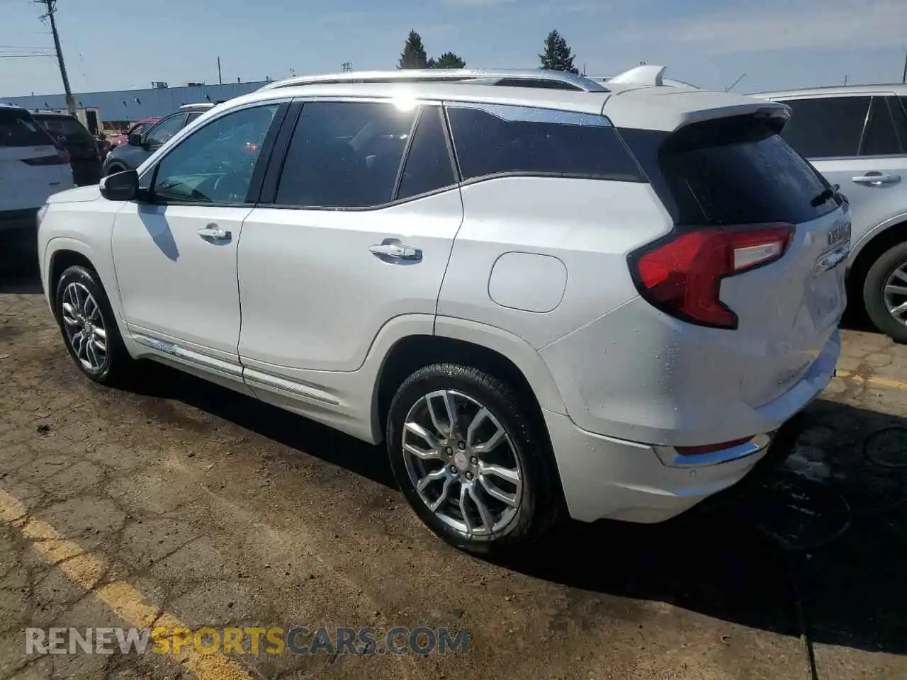 2 Photograph of a damaged car 3GKALXEG8RL163221 GMC TERRAIN 2024