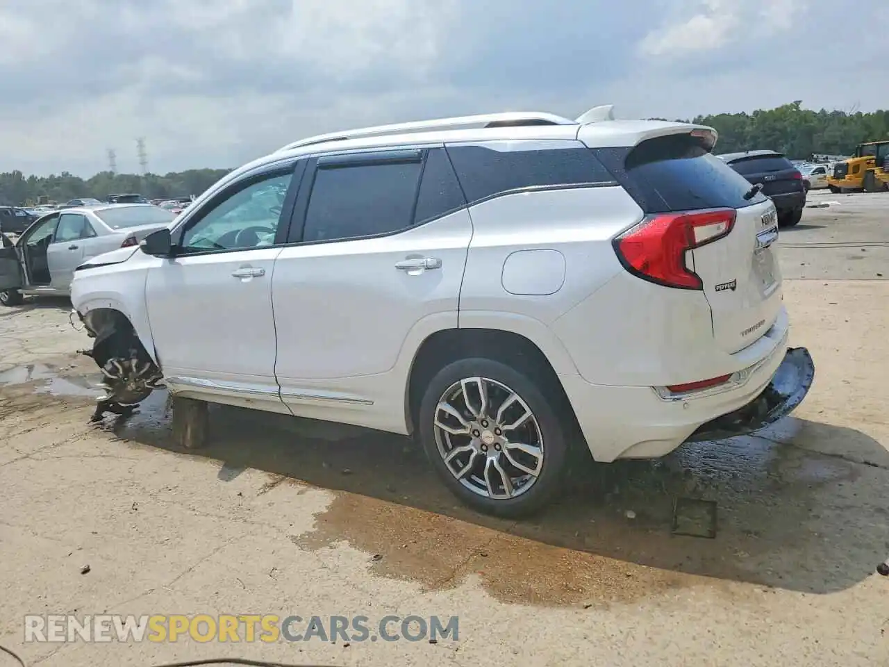 2 Photograph of a damaged car 3GKALXEG8RL194047 GMC TERRAIN 2024