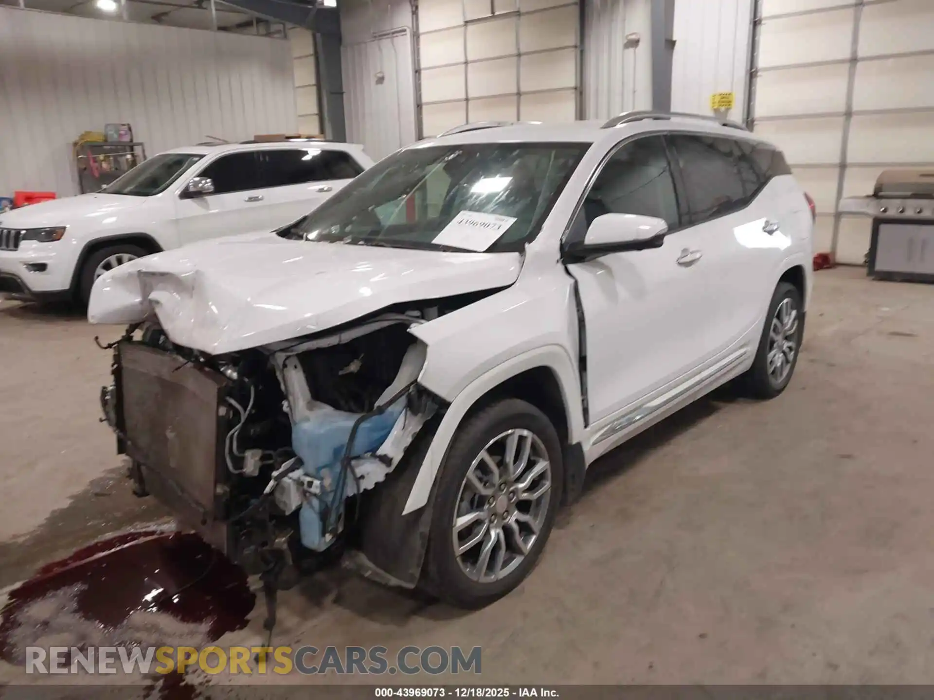 2 Photograph of a damaged car 3GKALXEG8RL214166 GMC TERRAIN 2024