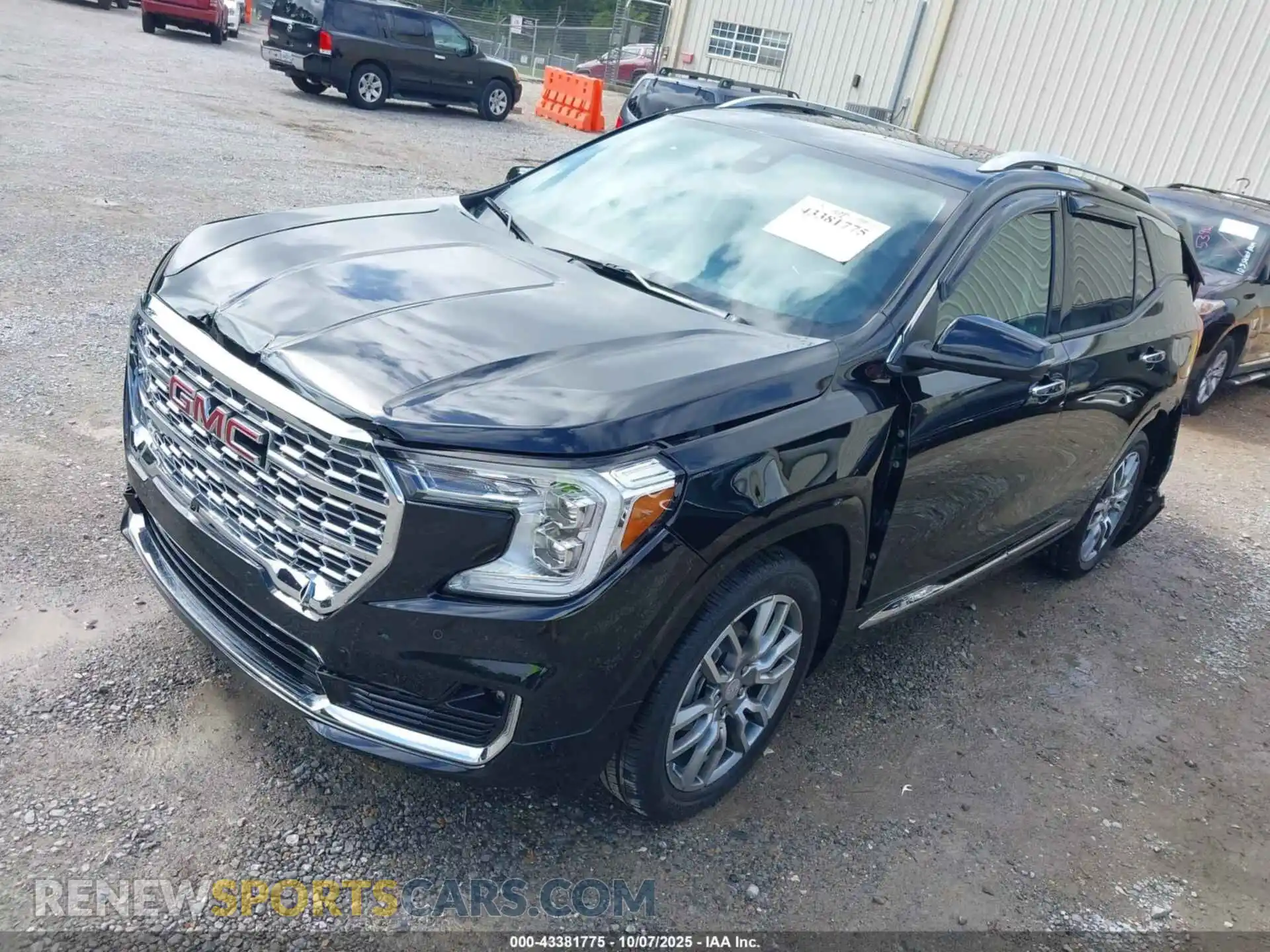 2 Photograph of a damaged car 3GKALXEG8RL280801 GMC TERRAIN 2024