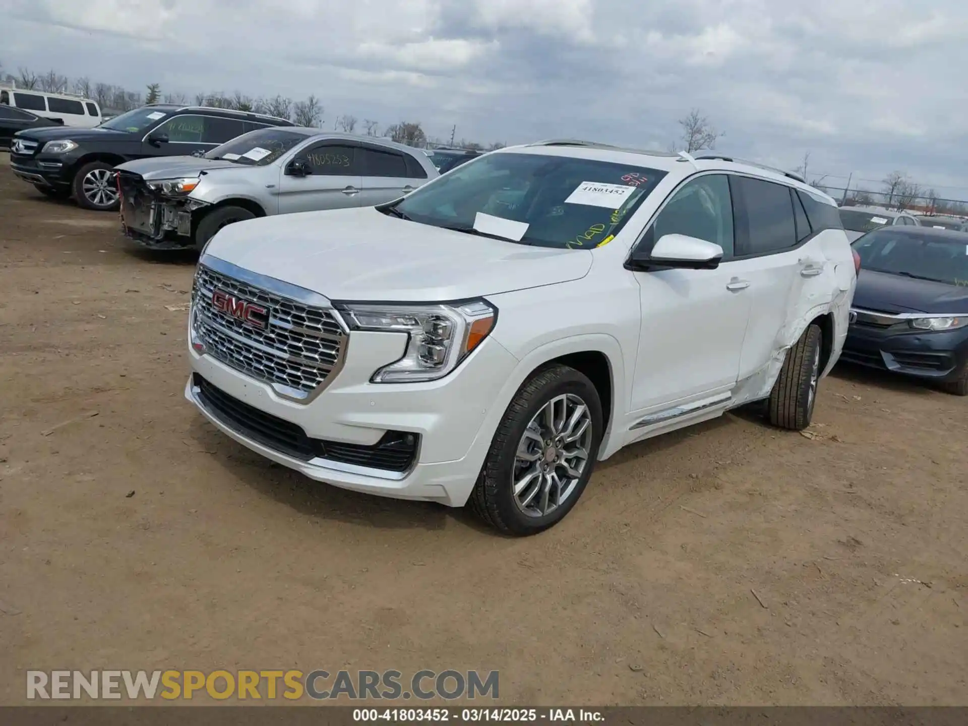 2 Photograph of a damaged car 3GKALXEG8RL395592 GMC TERRAIN 2024