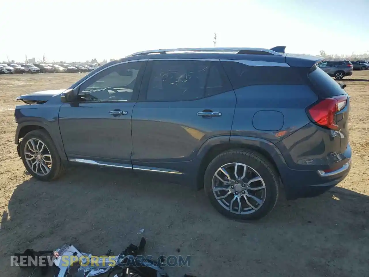 2 Photograph of a damaged car 3GKALXEG9RL387212 GMC TERRAIN 2024