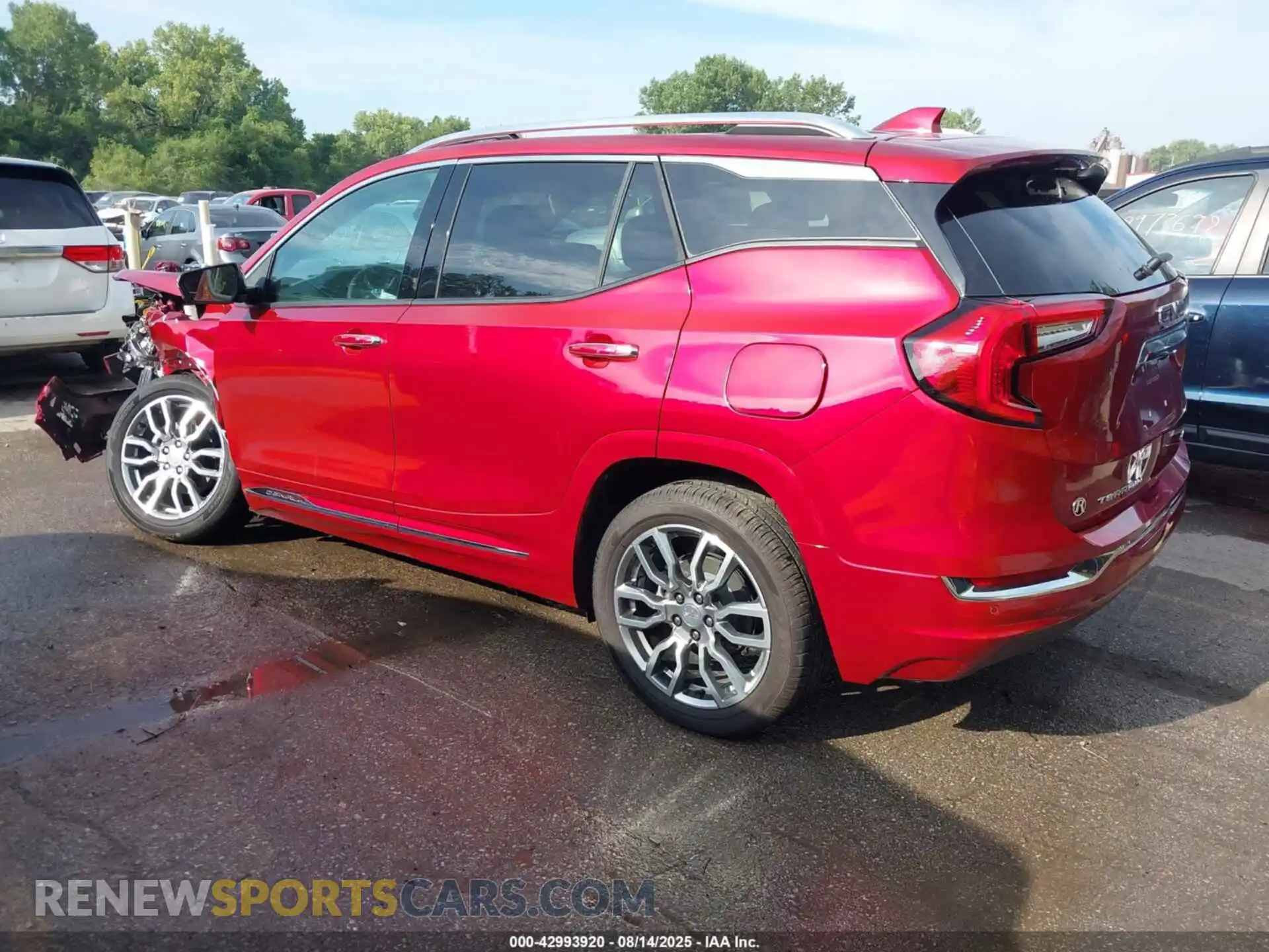 3 Photograph of a damaged car 3GKALXEG9RL398968 GMC TERRAIN 2024