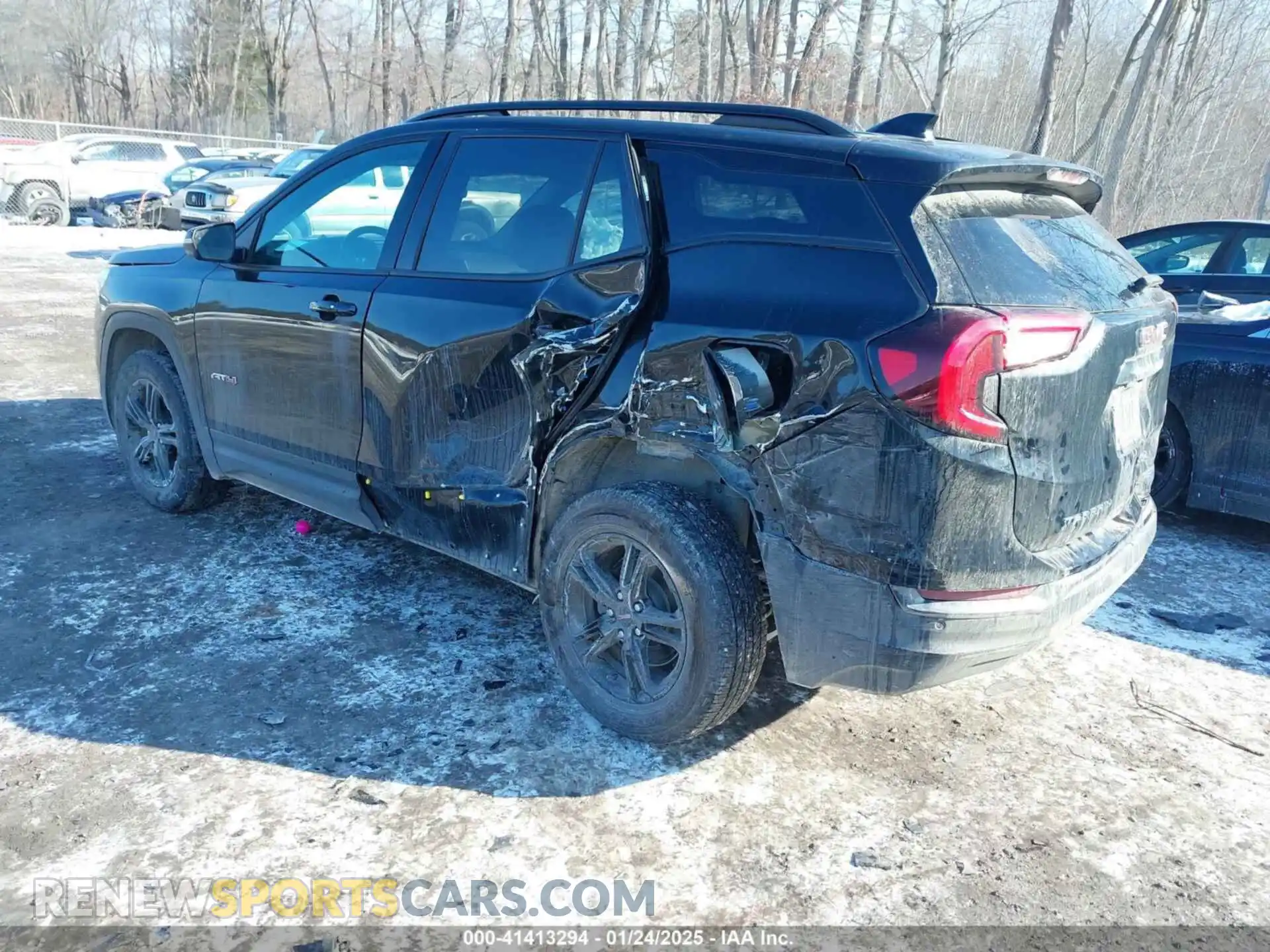 3 Photograph of a damaged car 3GKALYEG0RL217830 GMC TERRAIN 2024
