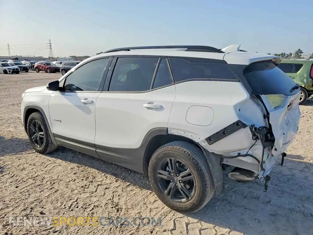 2 Photograph of a damaged car 3GKALYEG6RL388341 GMC TERRAIN 2024
