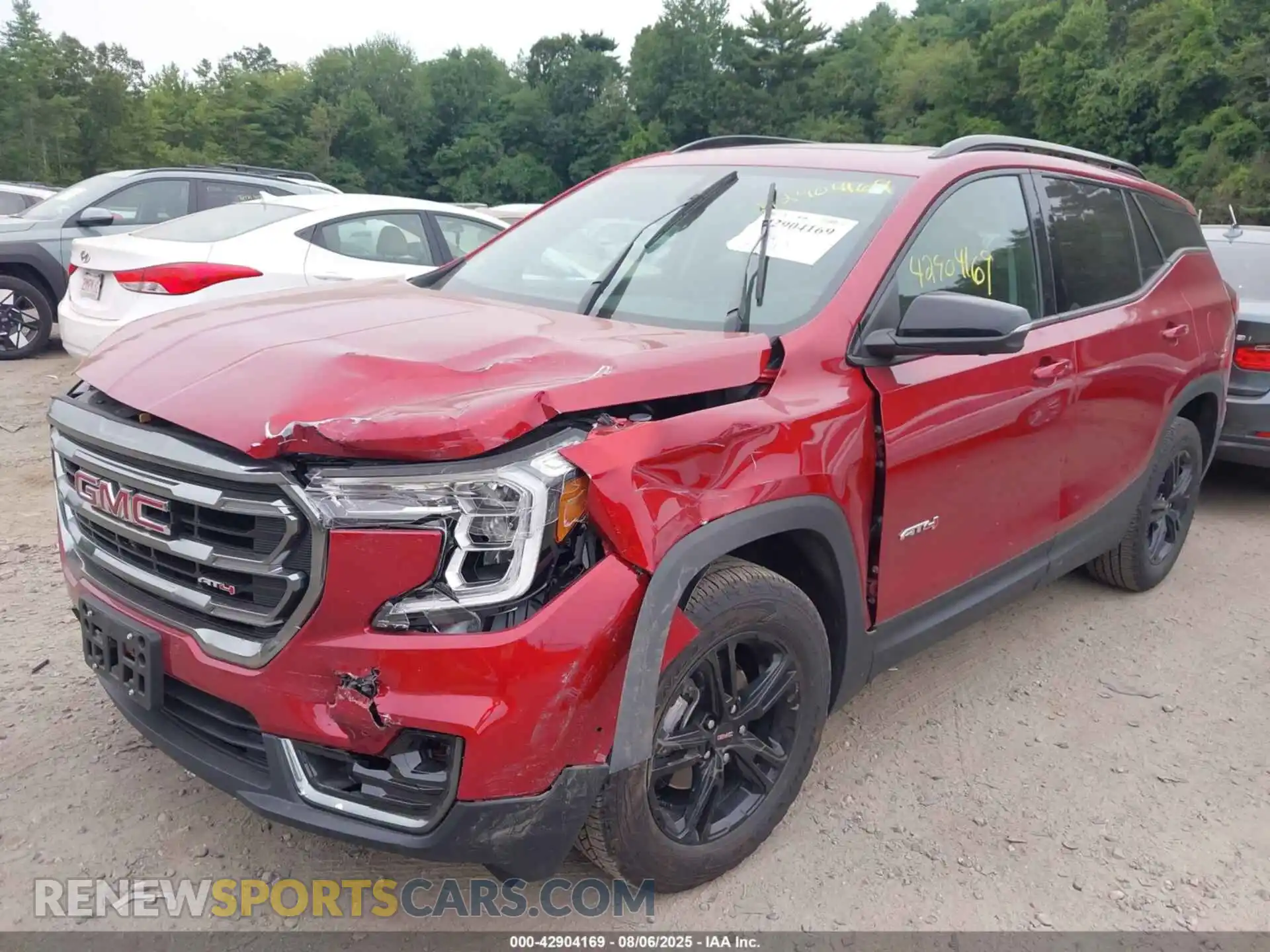 2 Photograph of a damaged car 3GKALYEG7RL332876 GMC TERRAIN 2024