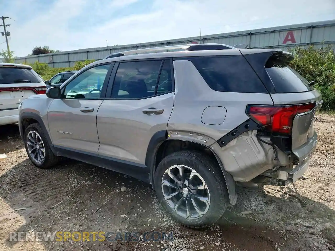 2 Photograph of a damaged car 3GKALMEG1SL284032 GMC TERRAIN 2025