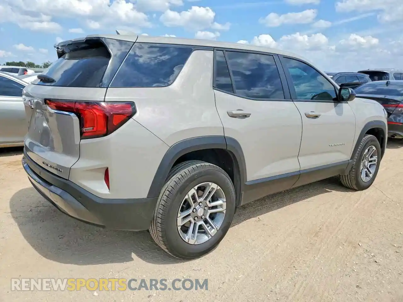 3 fotografías del automóvil dañado 3GKALMEG7SL330124 GMC TERRAIN 2025