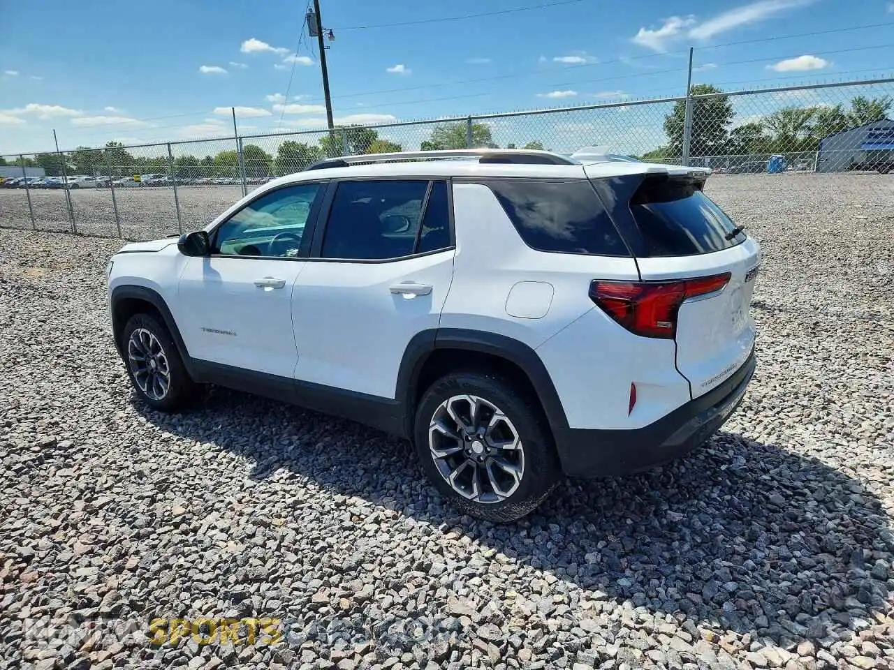 2 Photograph of a damaged car 3GKALUEG0SL256660 GMC TERRAIN 2025