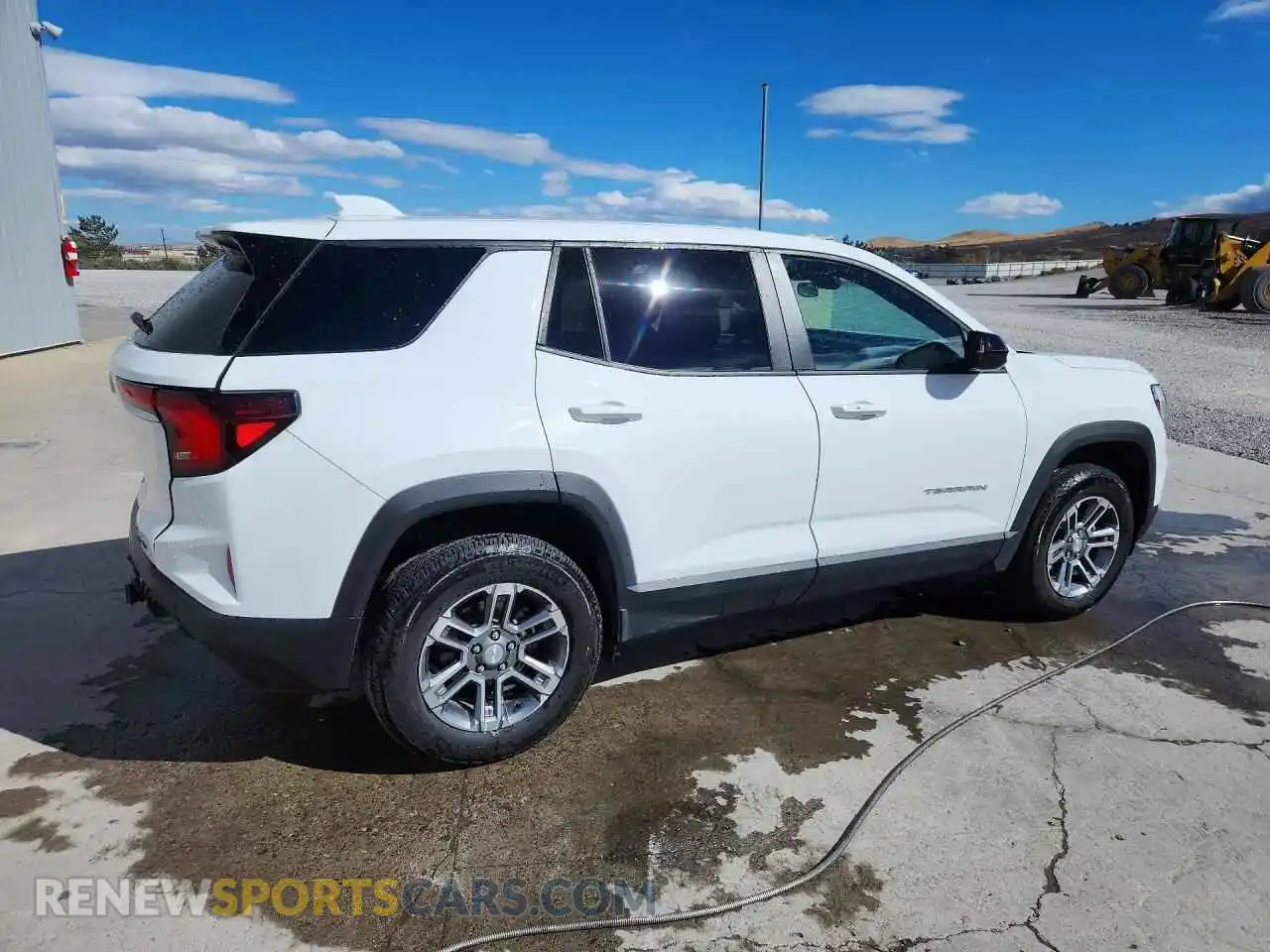 3 Photograph of a damaged car 3GKALUEG1SL317711 GMC TERRAIN 2025