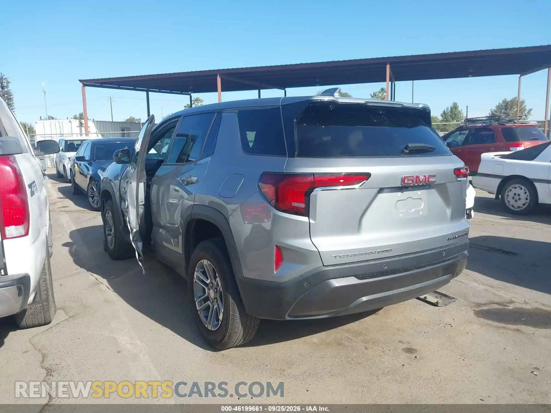 3 Photograph of a damaged car 3GKALUEG5SL249865 GMC TERRAIN 2025