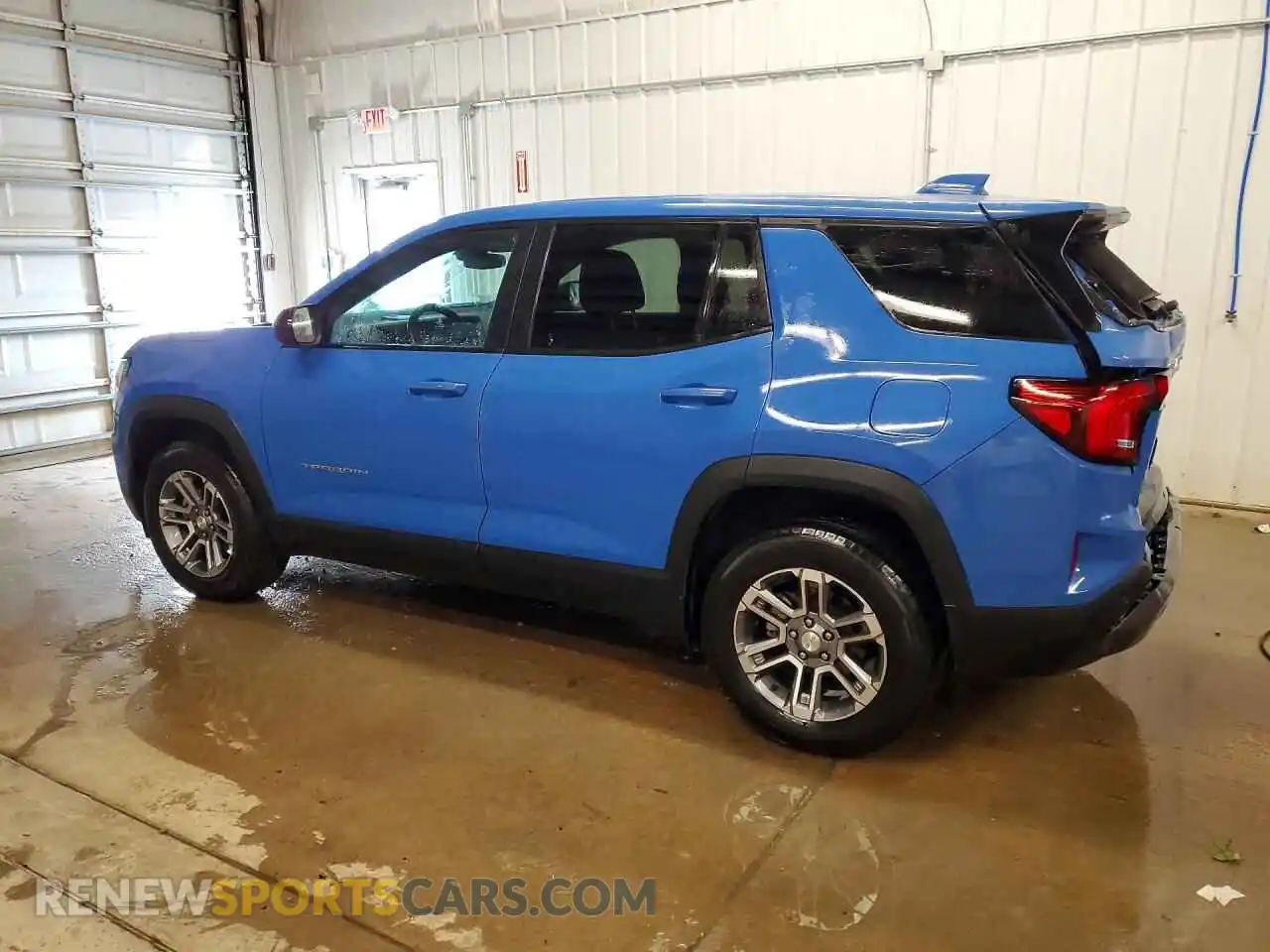 2 Photograph of a damaged car 3GKALUEG7SL327014 GMC TERRAIN 2025
