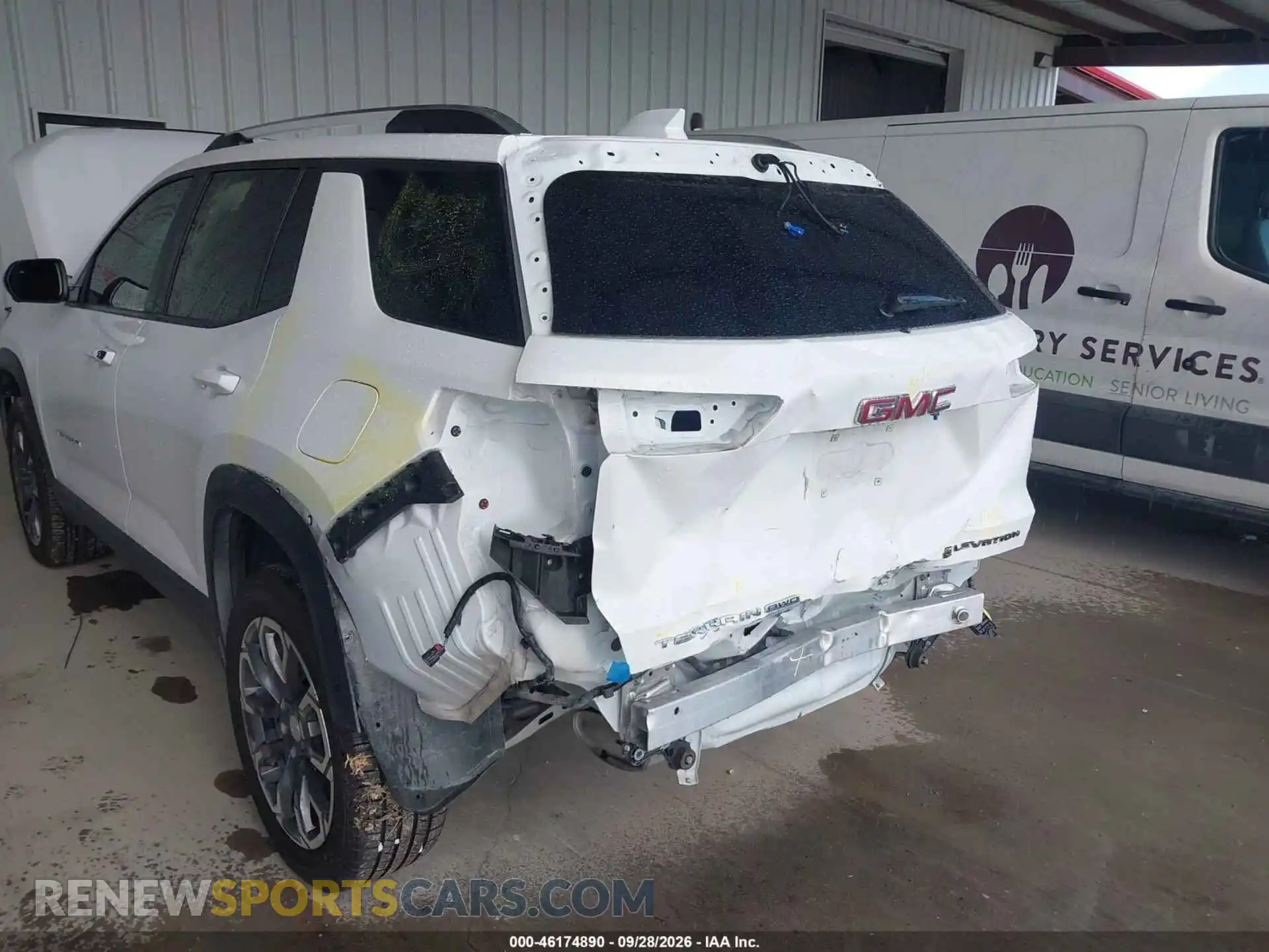 3 Photograph of a damaged car 3GKALUEG8SL289552 GMC TERRAIN 2025
