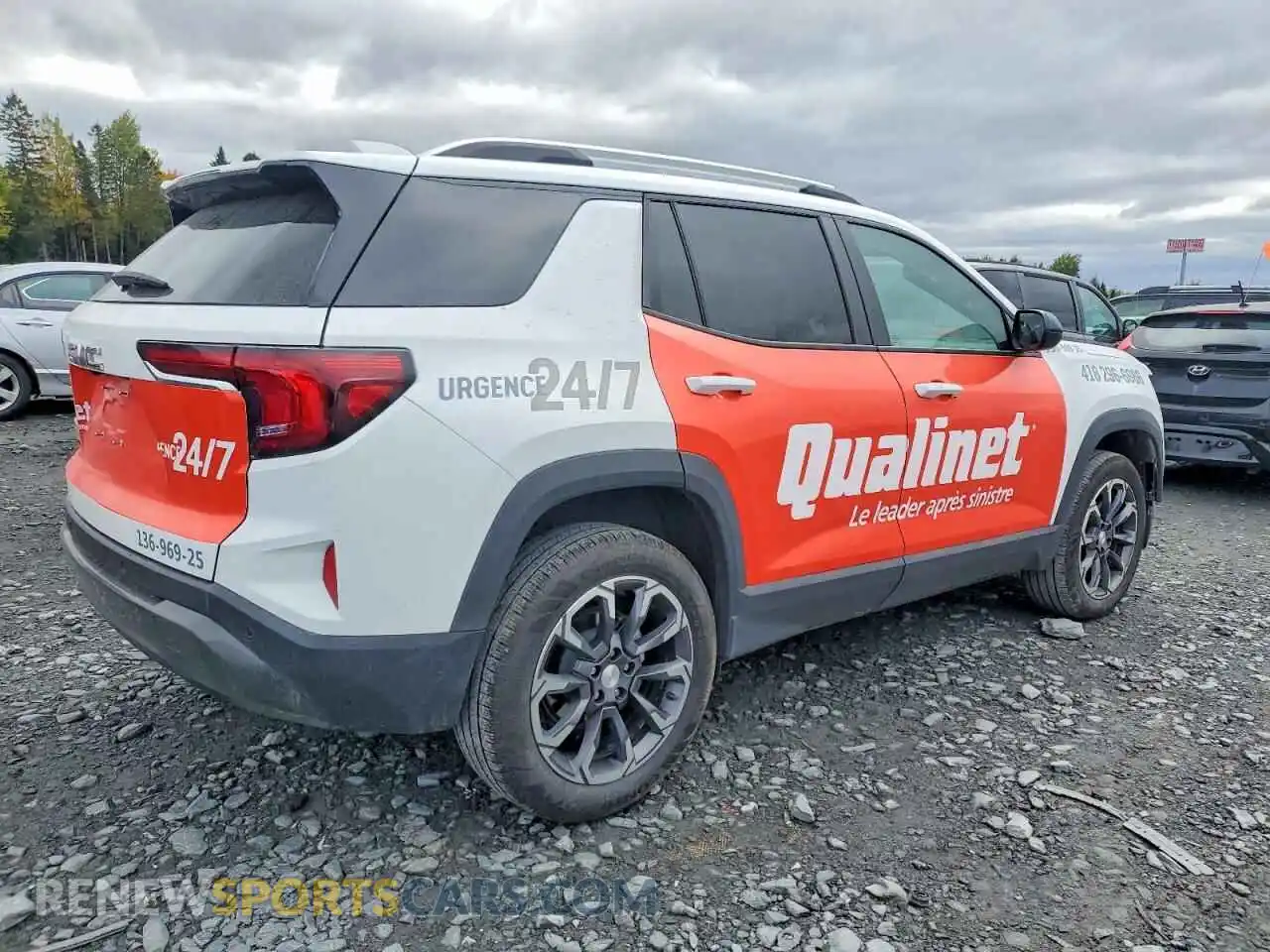 3 Photograph of a damaged car 3GKALUEG8SL316426 GMC TERRAIN 2025