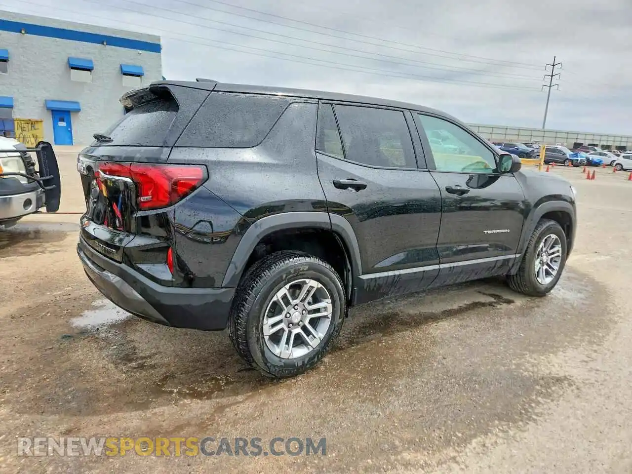 3 Photograph of a damaged car 3GKALUEG8SL325174 GMC TERRAIN 2025