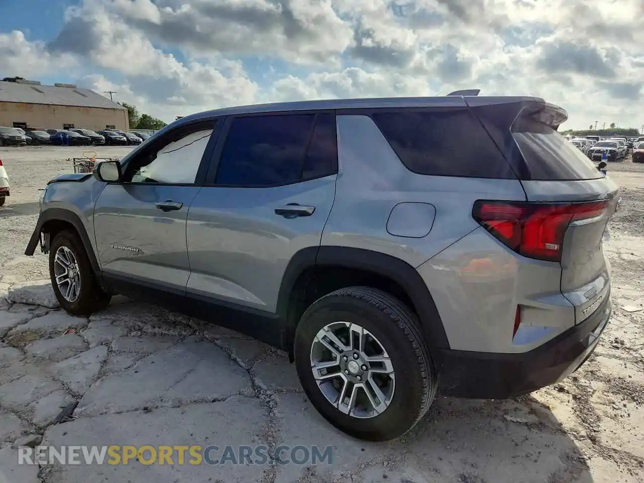 2 Photograph of a damaged car 3GKALMEG0TL326773 GMC TERRAIN 2026