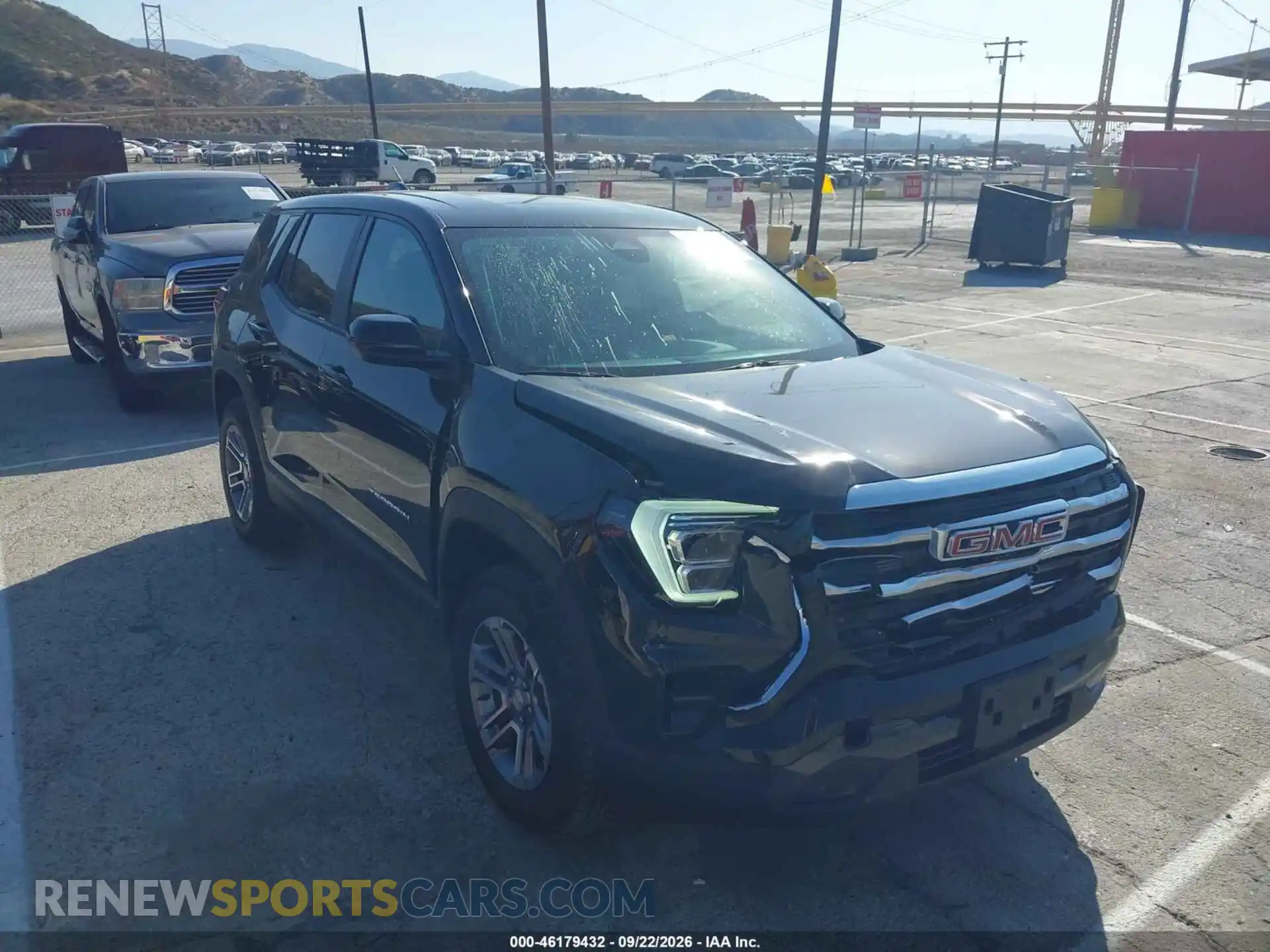 1 Photograph of a damaged car 3GKALMEG0TL408955 GMC TERRAIN 2026