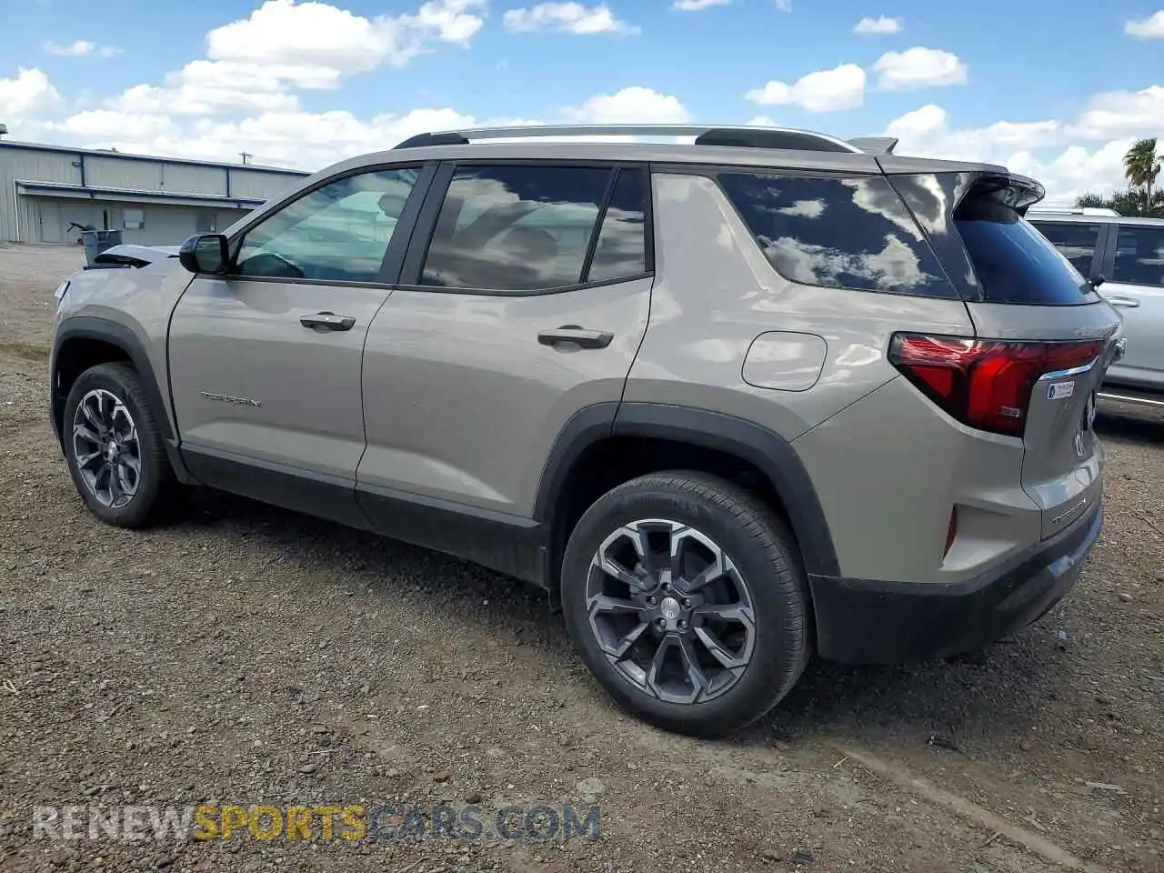 2 fotografías del automóvil dañado 3GKALMEG0TL539349 GMC TERRAIN 2026