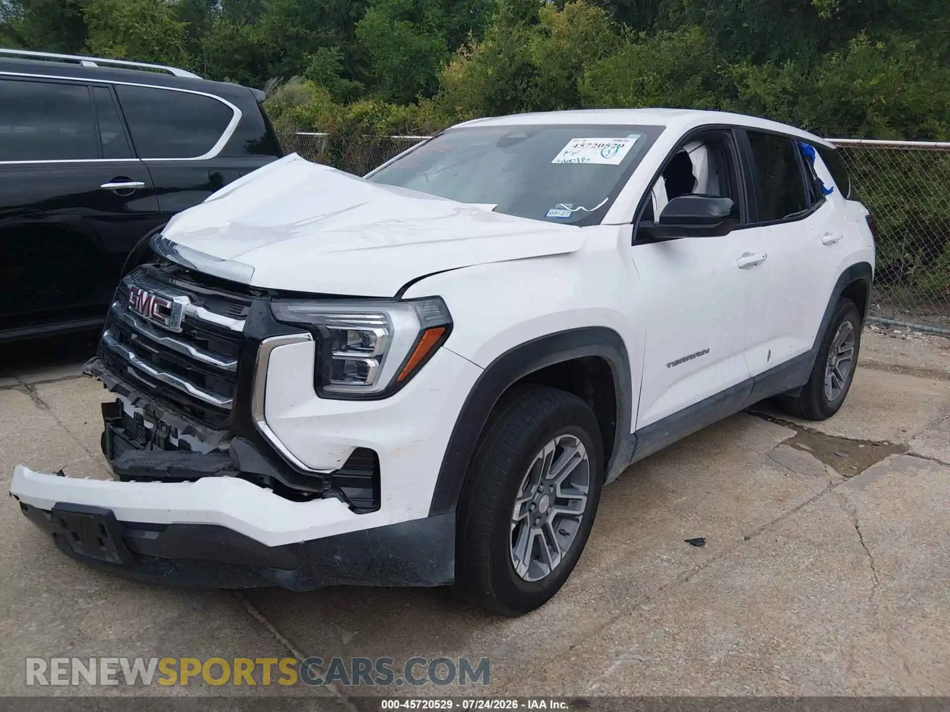 2 Photograph of a damaged car 3GKALMEG1TL175040 GMC TERRAIN 2026