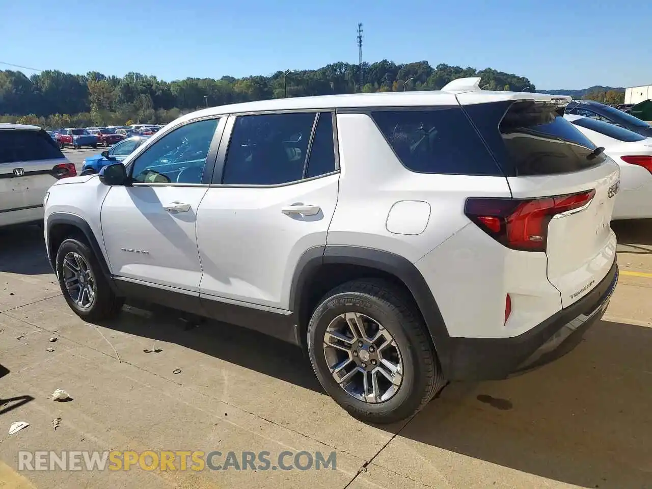 2 Photograph of a damaged car 3GKALMEG1TL490937 GMC TERRAIN 2026