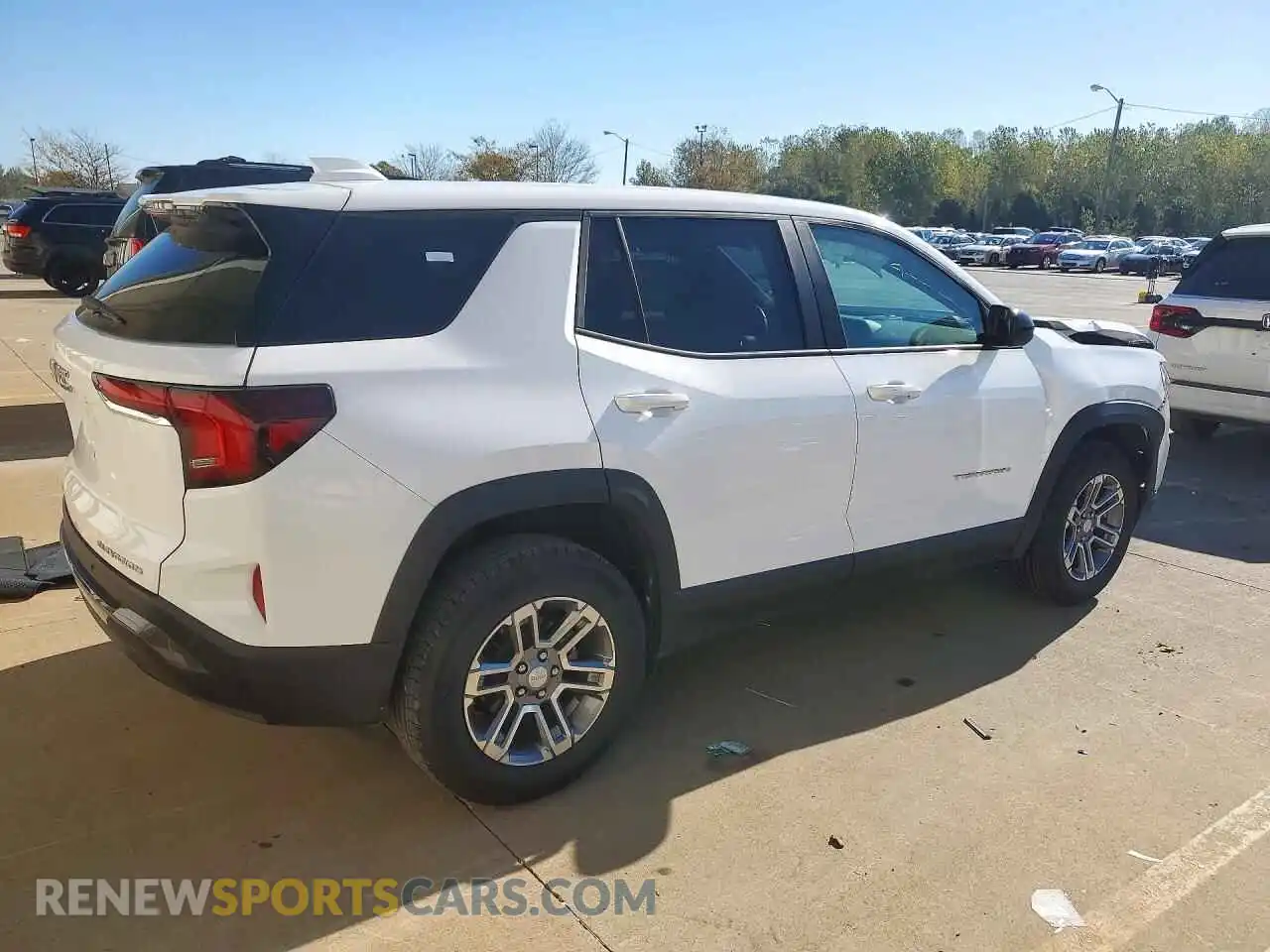 3 Photograph of a damaged car 3GKALMEG1TL490937 GMC TERRAIN 2026