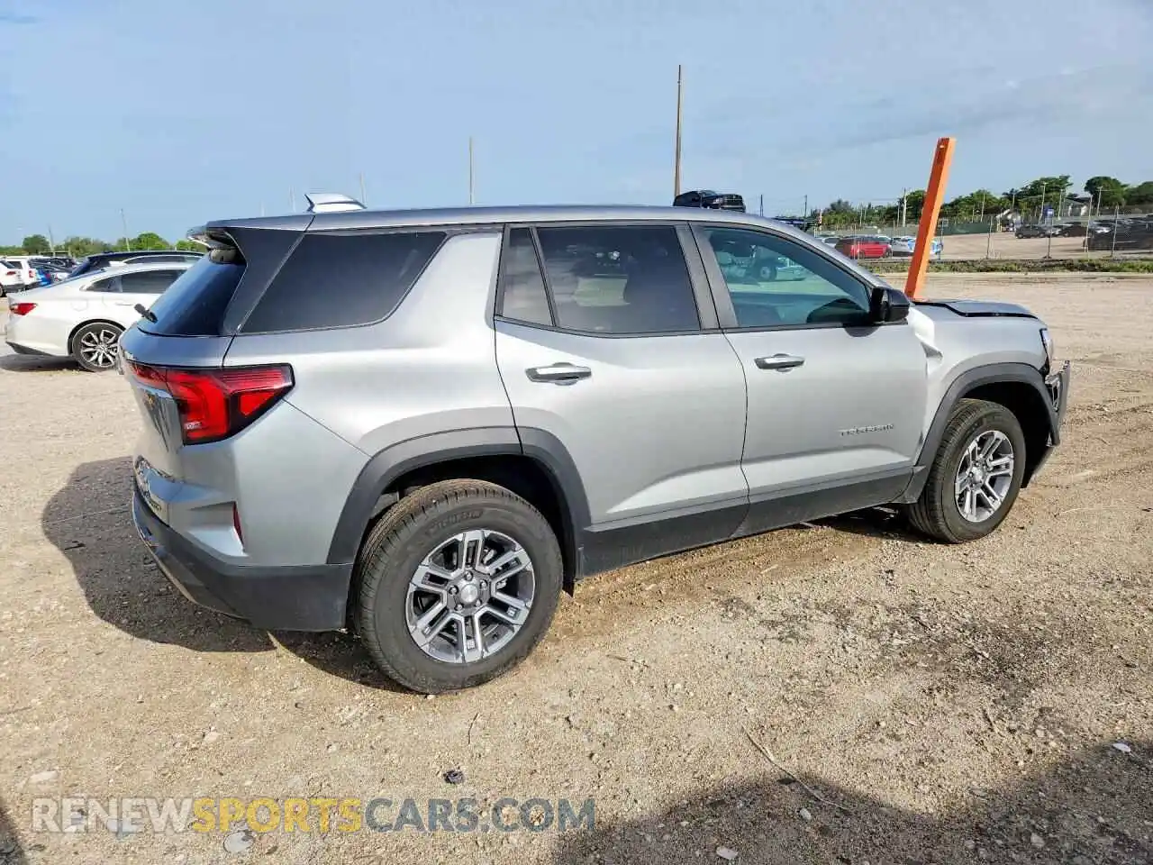 3 Photograph of a damaged car 3GKALMEG2TL281884 GMC TERRAIN 2026