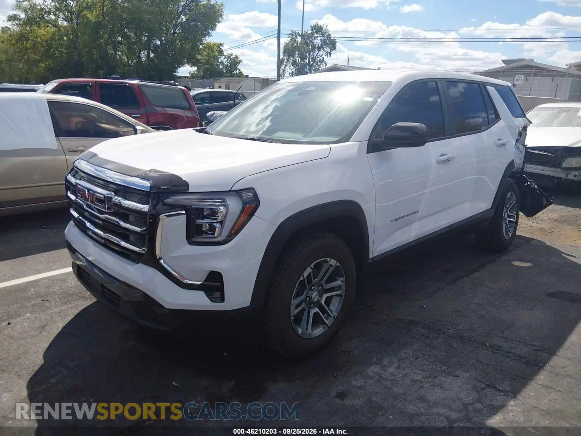 2 fotografías del automóvil dañado 3GKALMEG2TL492812 GMC TERRAIN 2026