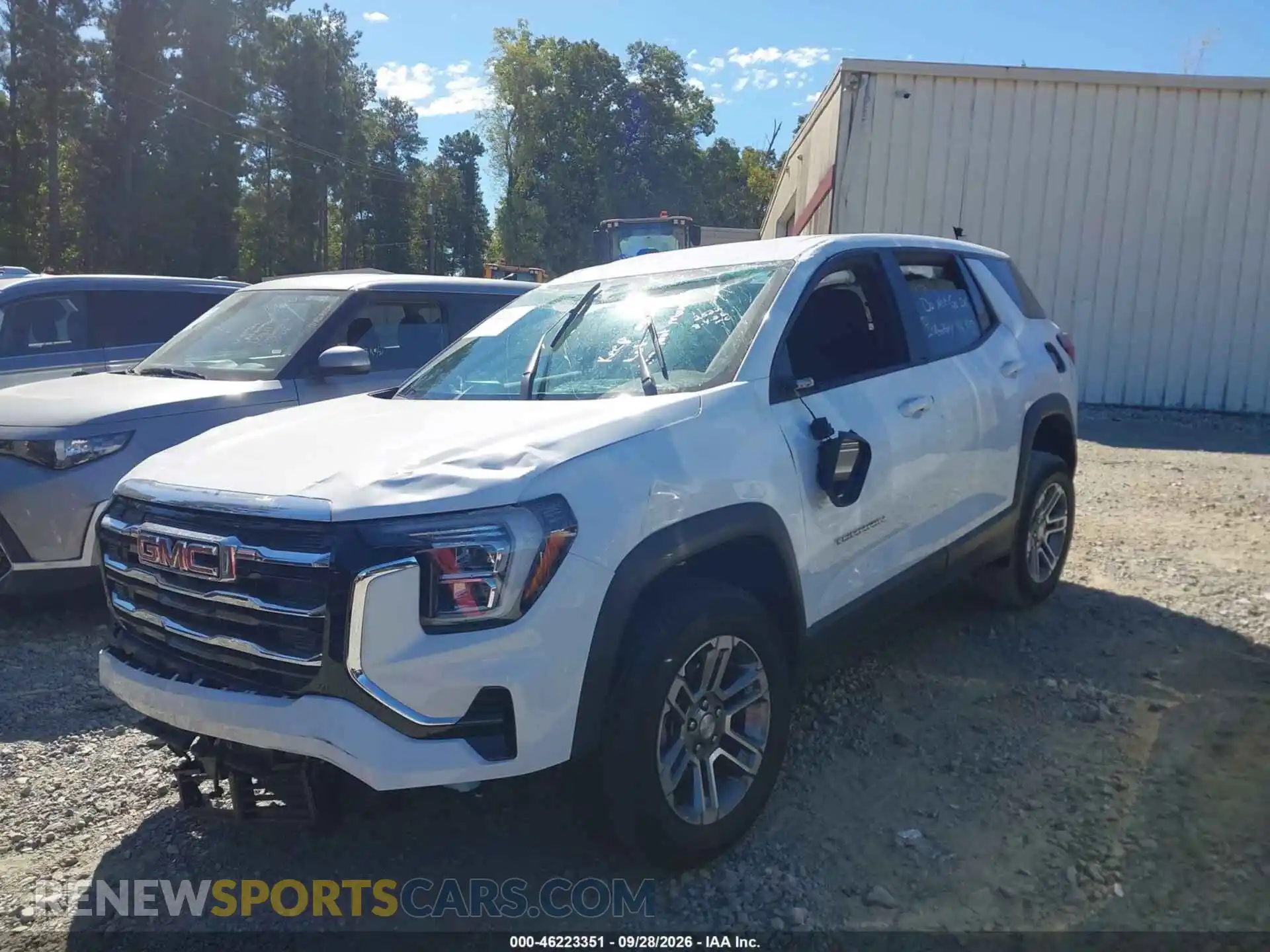 2 Photograph of a damaged car 3GKALMEG3TL331790 GMC TERRAIN 2026