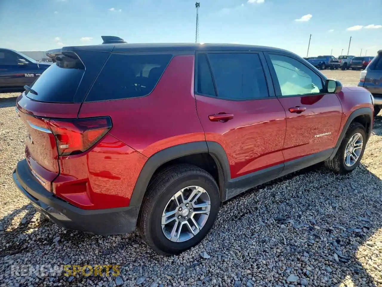 3 Photograph of a damaged car 3GKALMEG3TL434692 GMC TERRAIN 2026