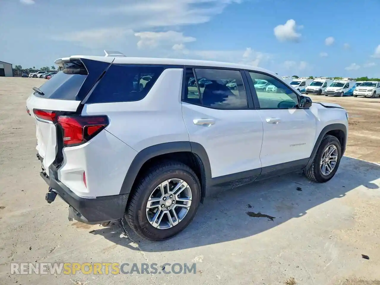 3 Photograph of a damaged car 3GKALMEG3TL436085 GMC TERRAIN 2026