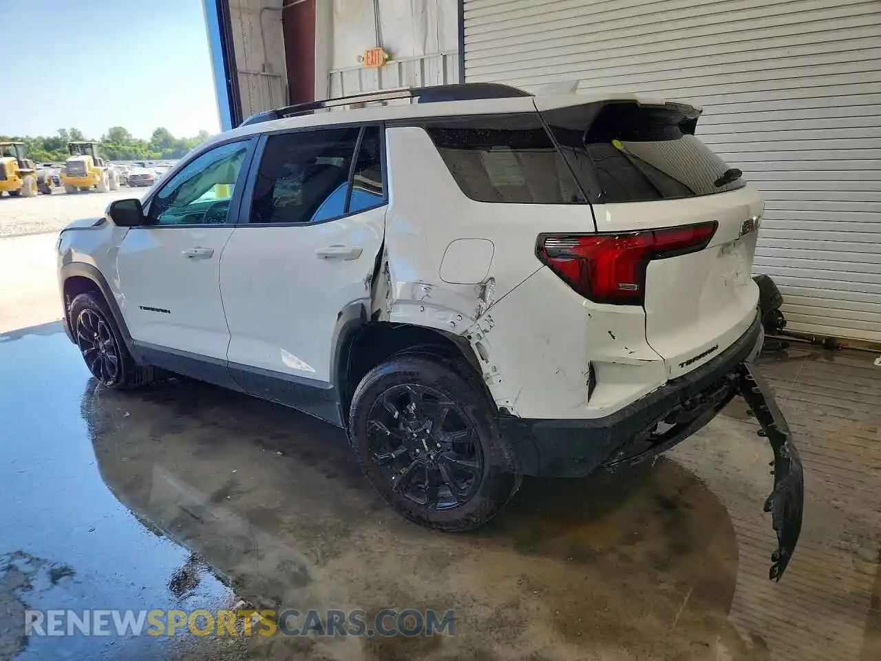 2 Photograph of a damaged car 3GKALMEG3TL460094 GMC TERRAIN 2026