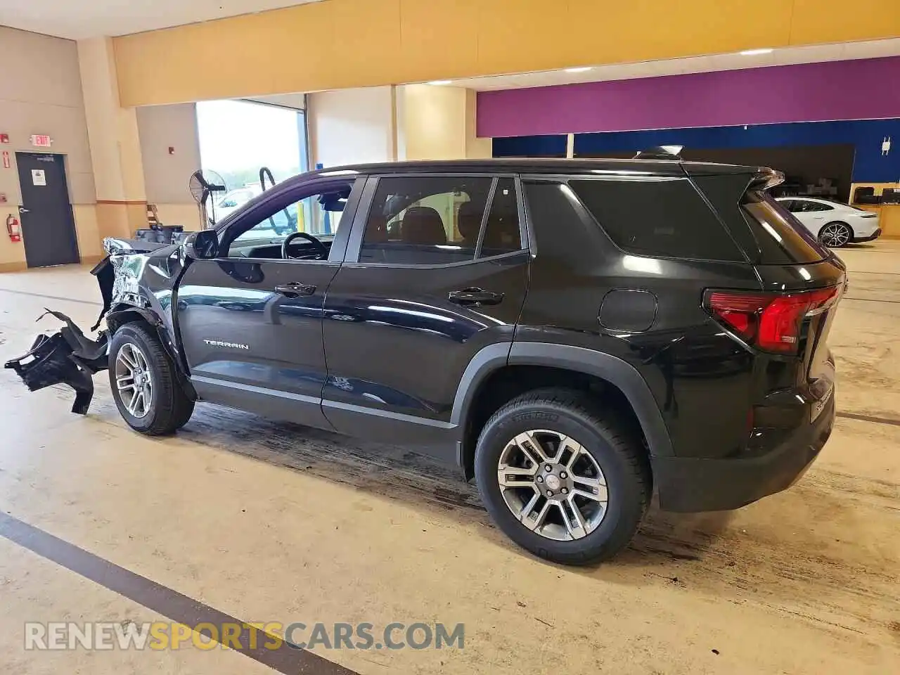 2 fotografías del automóvil dañado 3GKALMEG4TL323813 GMC TERRAIN 2026