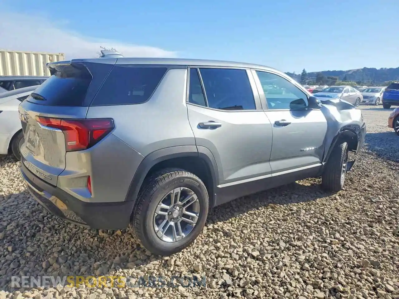3 fotografías del automóvil dañado 3GKALMEG5TL444642 GMC TERRAIN 2026