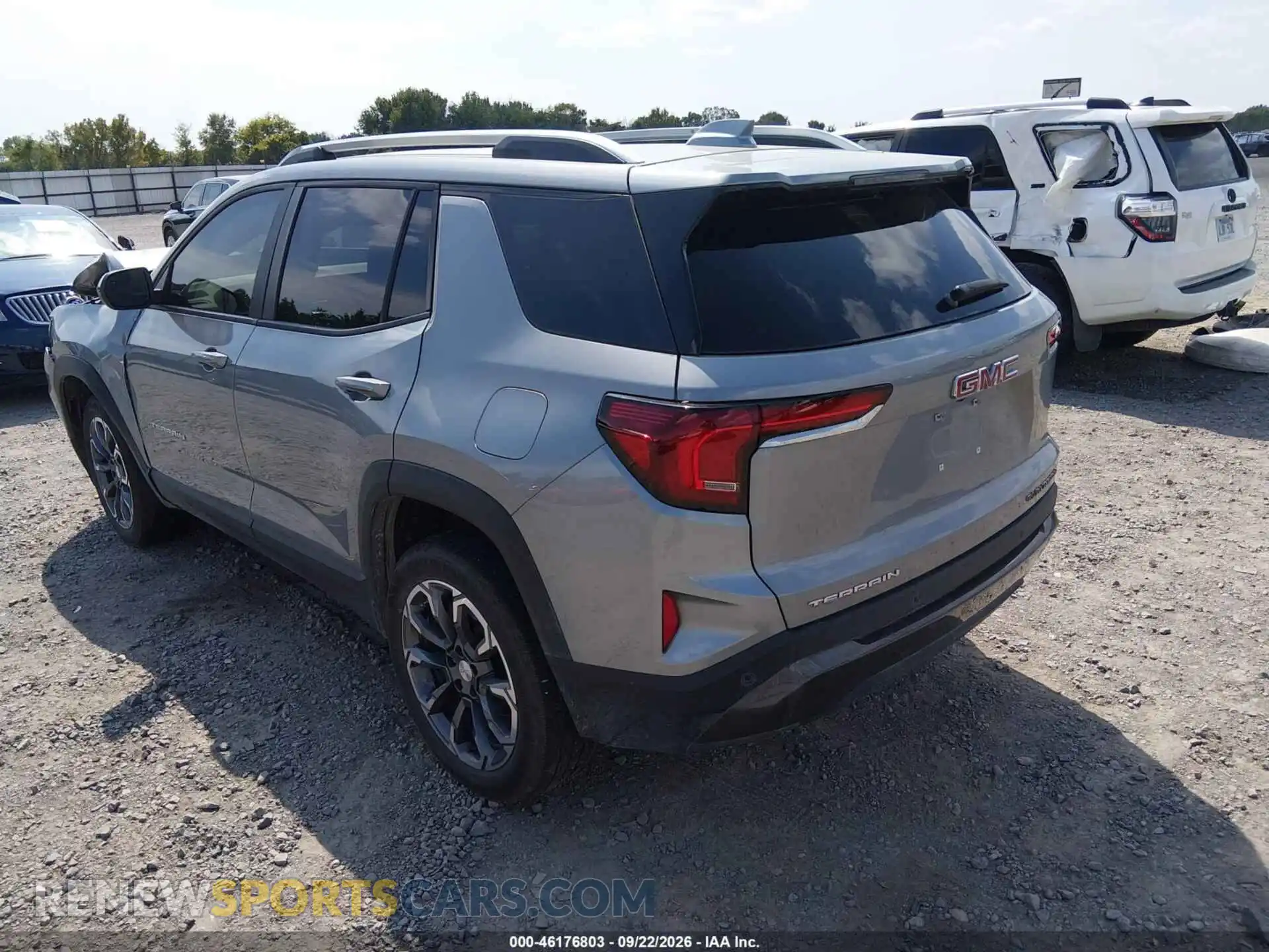 3 Photograph of a damaged car 3GKALMEG6TL130157 GMC TERRAIN 2026