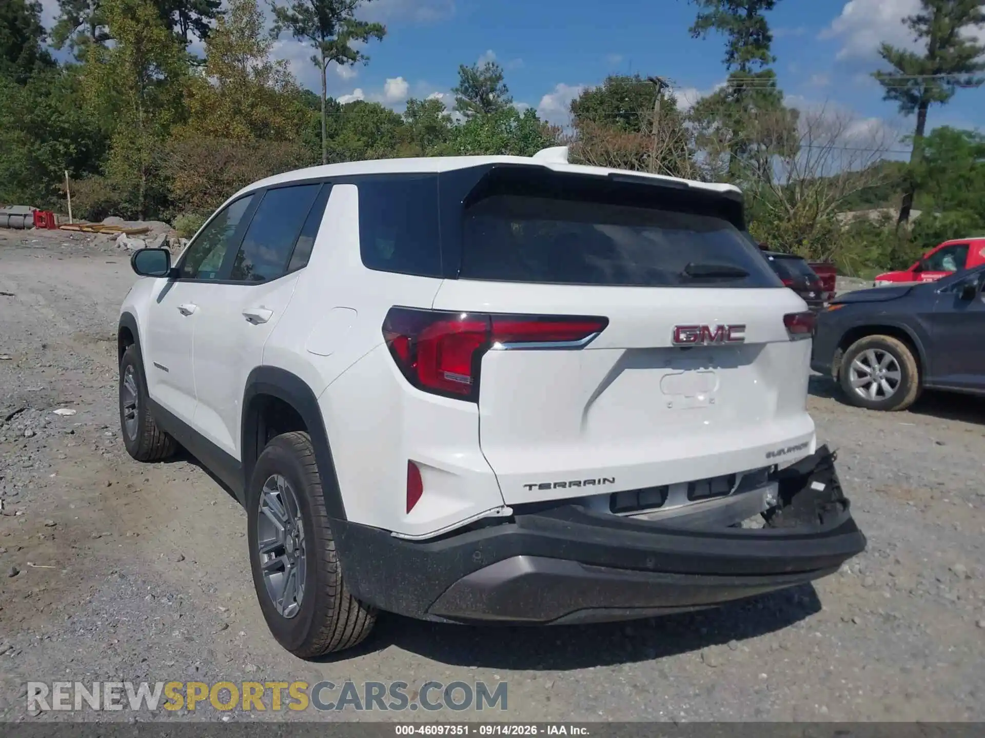 3 Photograph of a damaged car 3GKALMEG7TL368843 GMC TERRAIN 2026