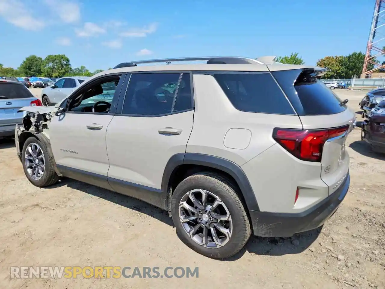 2 fotografías del automóvil dañado 3GKALUEG1TL105876 GMC TERRAIN 2026