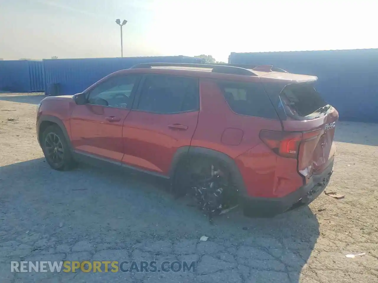 2 fotografías del automóvil dañado 3GKALUEG1TL311019 GMC TERRAIN 2026