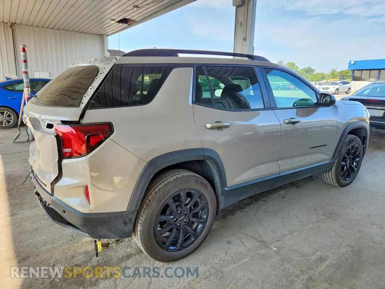 3 Photograph of a damaged car 3GKALUEG1TL344182 GMC TERRAIN 2026