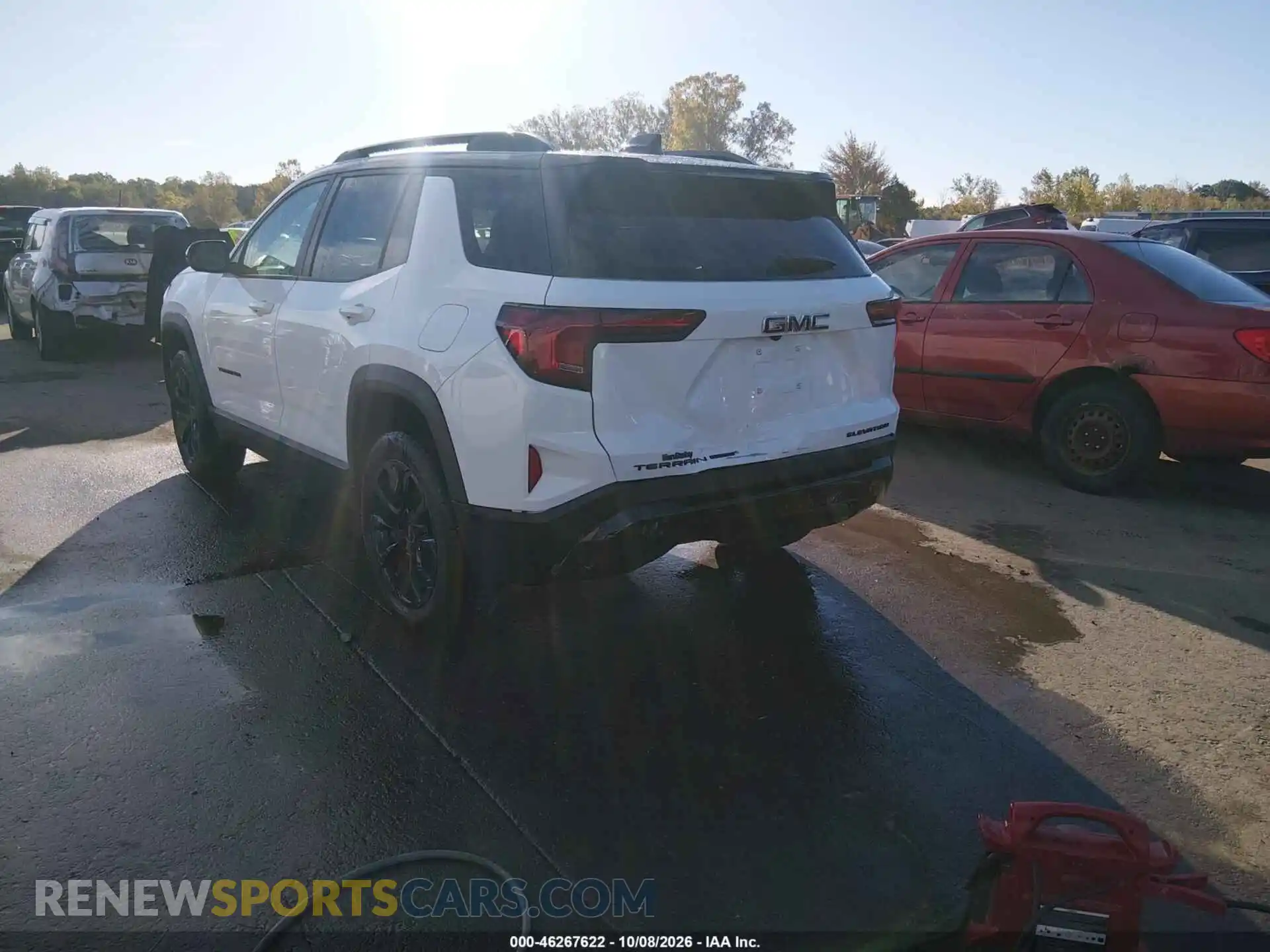 3 Фотография поврежденного автомобиля 3GKALUEG3TL513635 GMC TERRAIN 2026