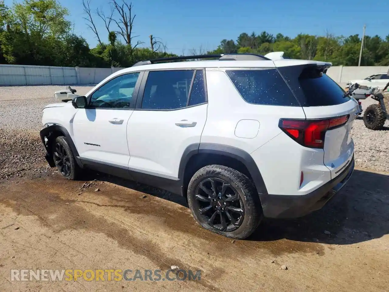2 Фотография поврежденного автомобиля 3GKALUEG4TL510081 GMC TERRAIN 2026
