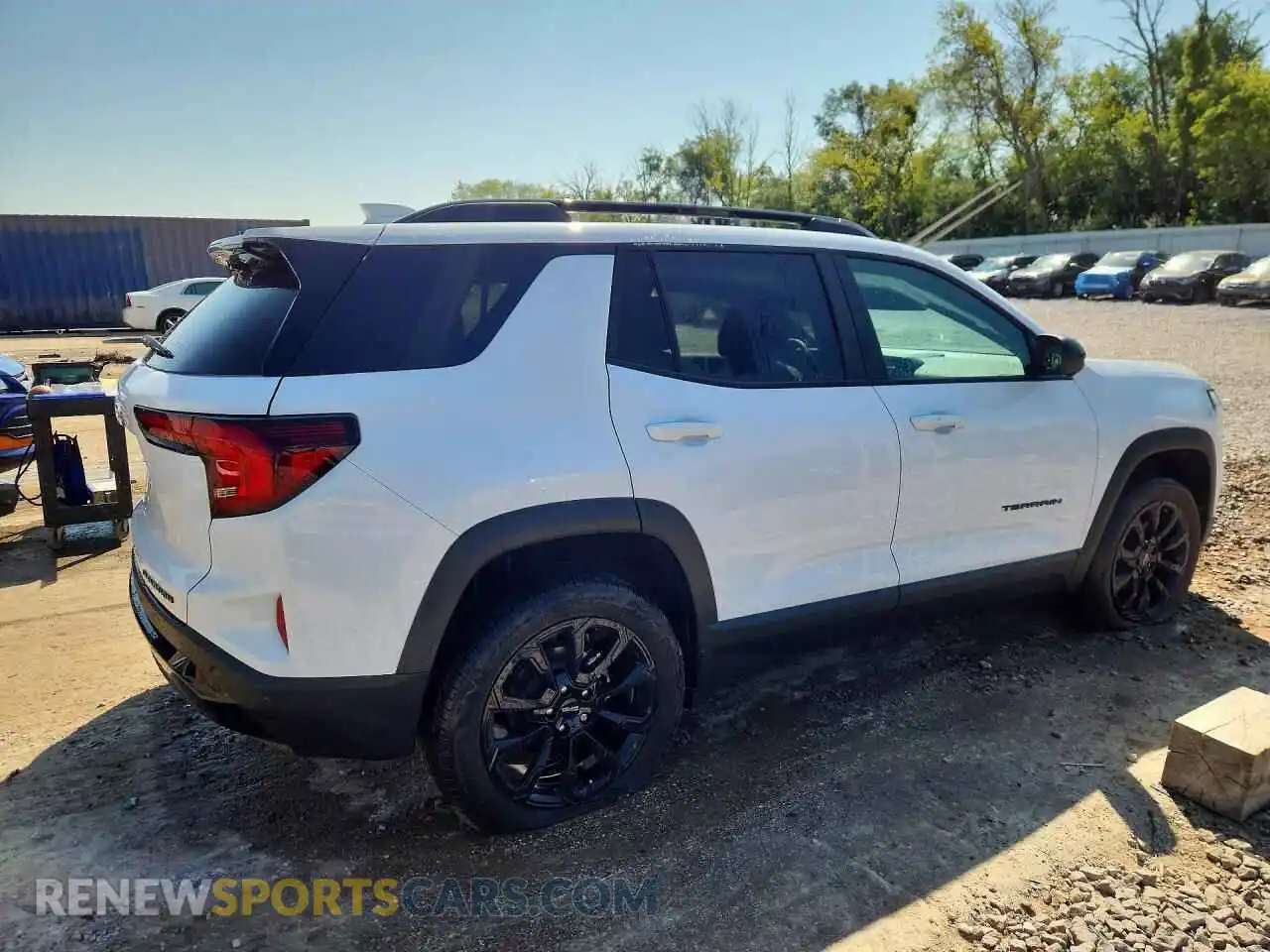 3 Фотография поврежденного автомобиля 3GKALUEG4TL510081 GMC TERRAIN 2026