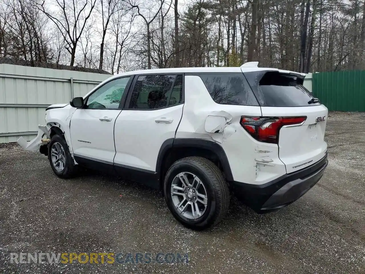 2 Photograph of a damaged car 3GKALUEG5TL176188 GMC TERRAIN 2026