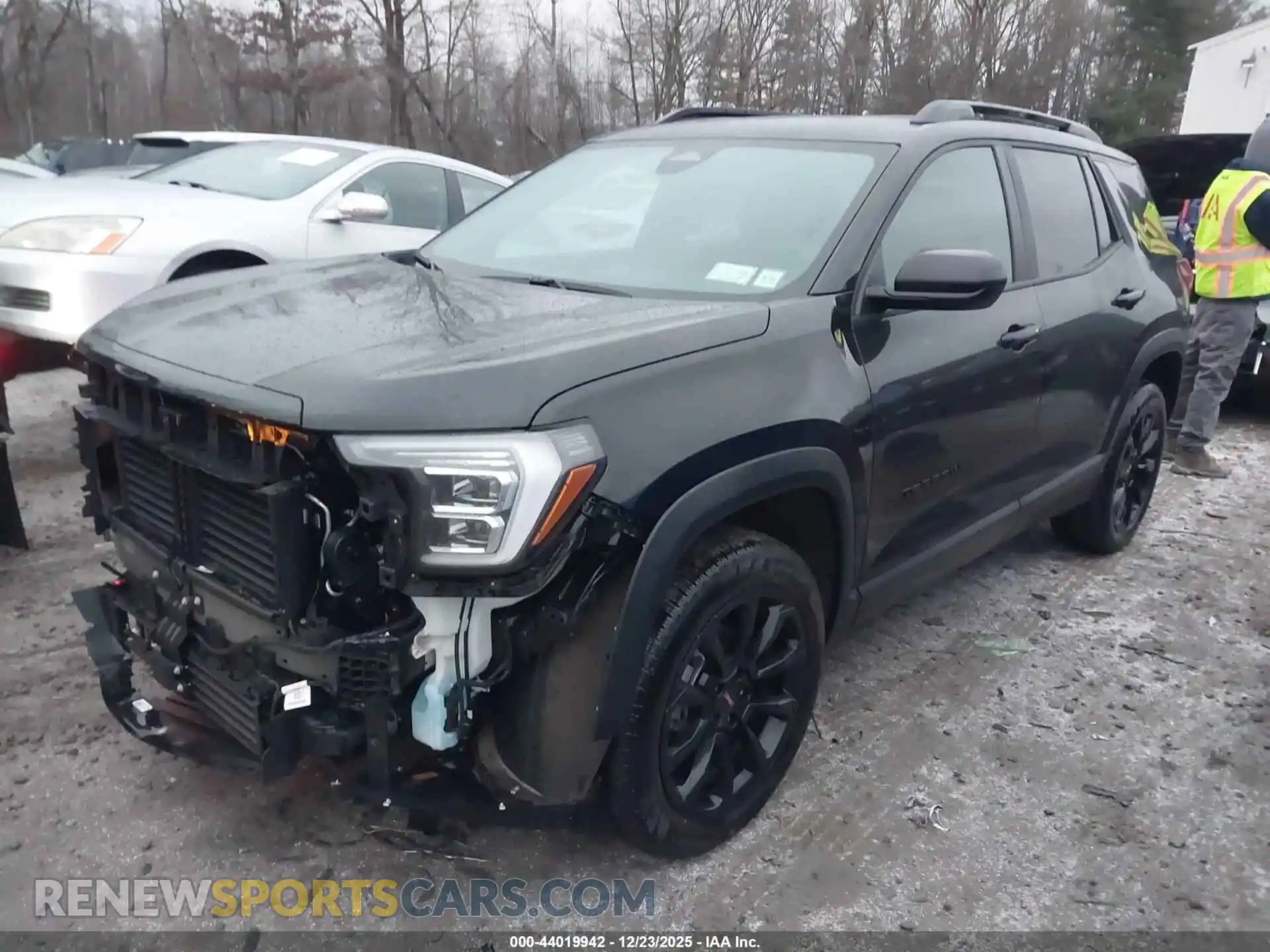 2 Photograph of a damaged car 3GKALUEG5TL201820 GMC TERRAIN 2026
