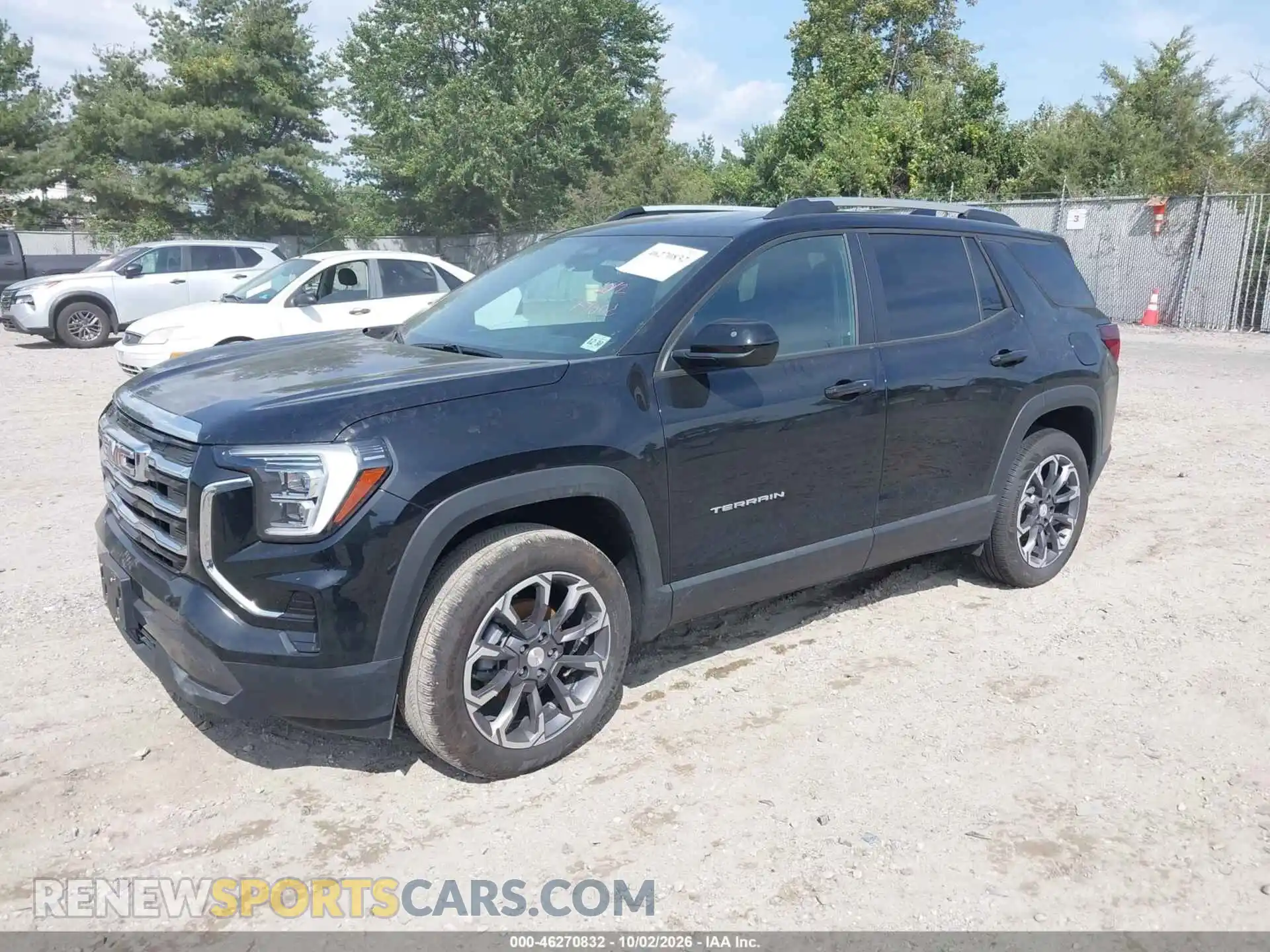 2 fotografías del automóvil dañado 3GKALUEG5TL310133 GMC TERRAIN 2026
