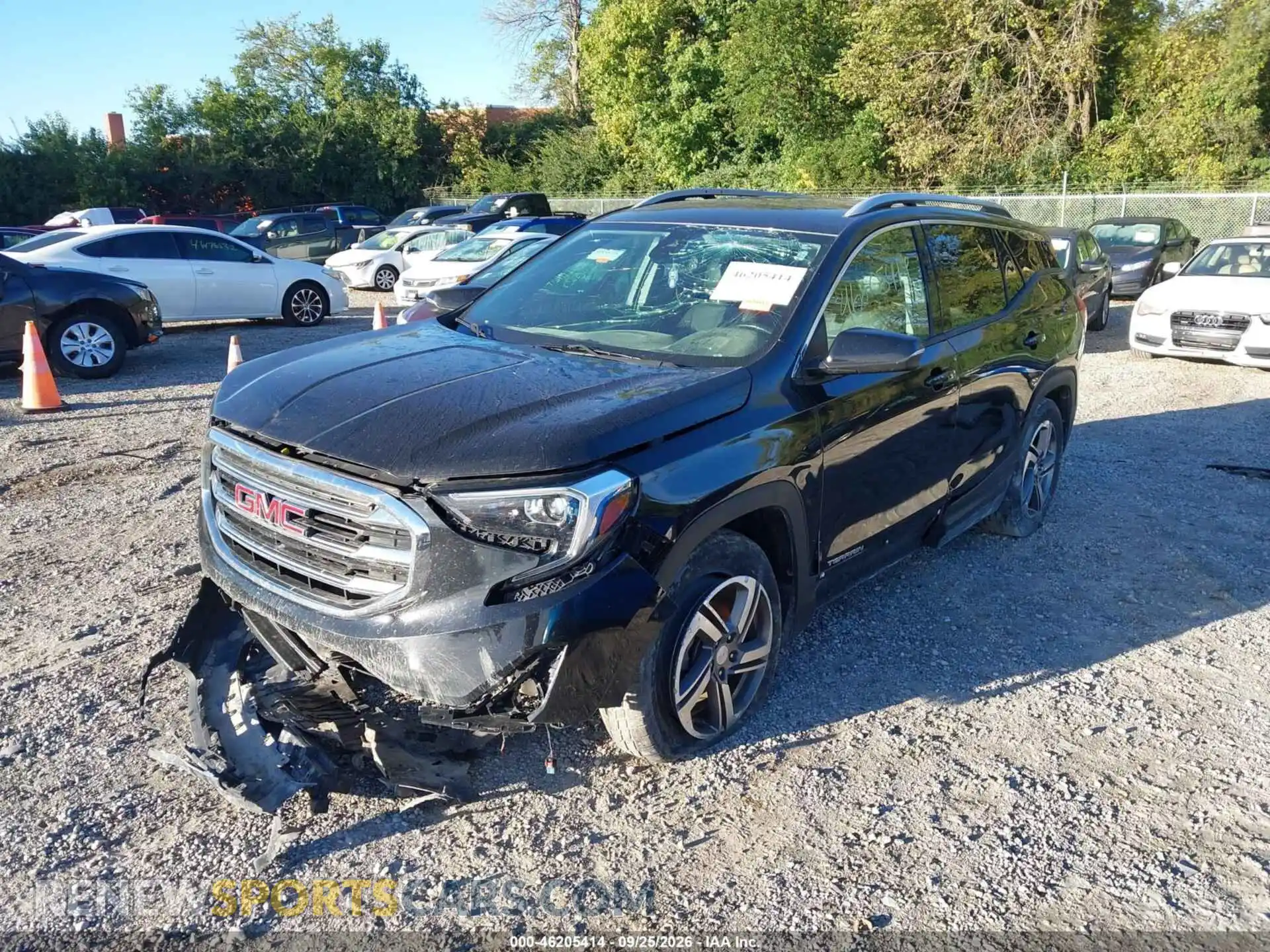 2 Photograph of a damaged car 3GKALUEG5TL318653 GMC TERRAIN 2026