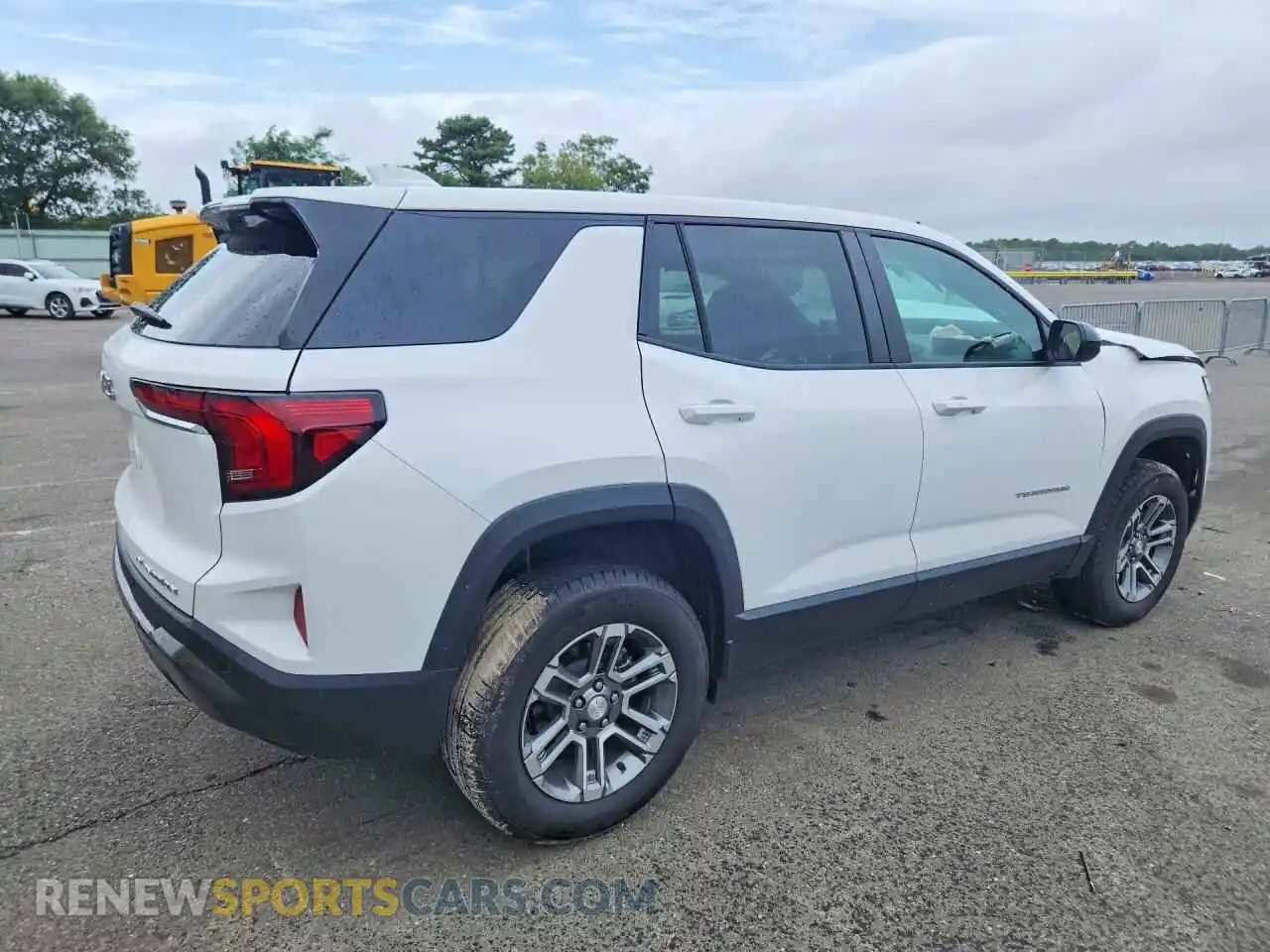 3 Photograph of a damaged car 3GKALUEG7TL468196 GMC TERRAIN 2026