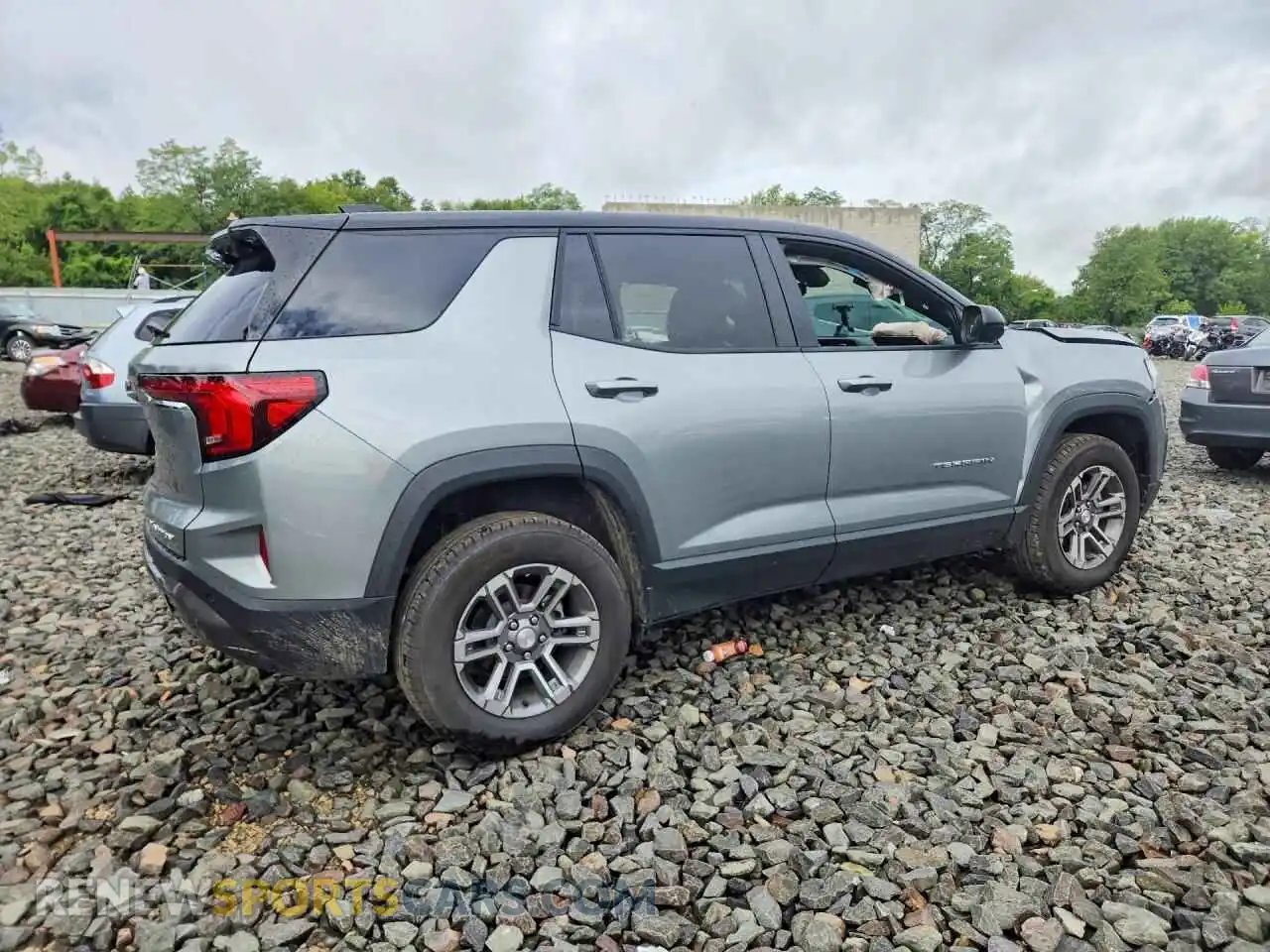 3 Photograph of a damaged car 3GKALUEG7TL512987 GMC TERRAIN 2026