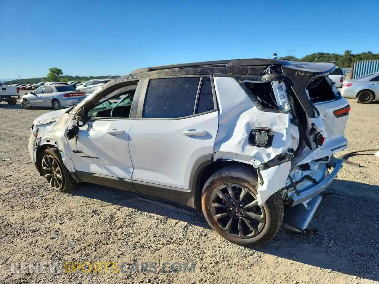 2 Photograph of a damaged car 3GKALUEG8TL473309 GMC TERRAIN 2026