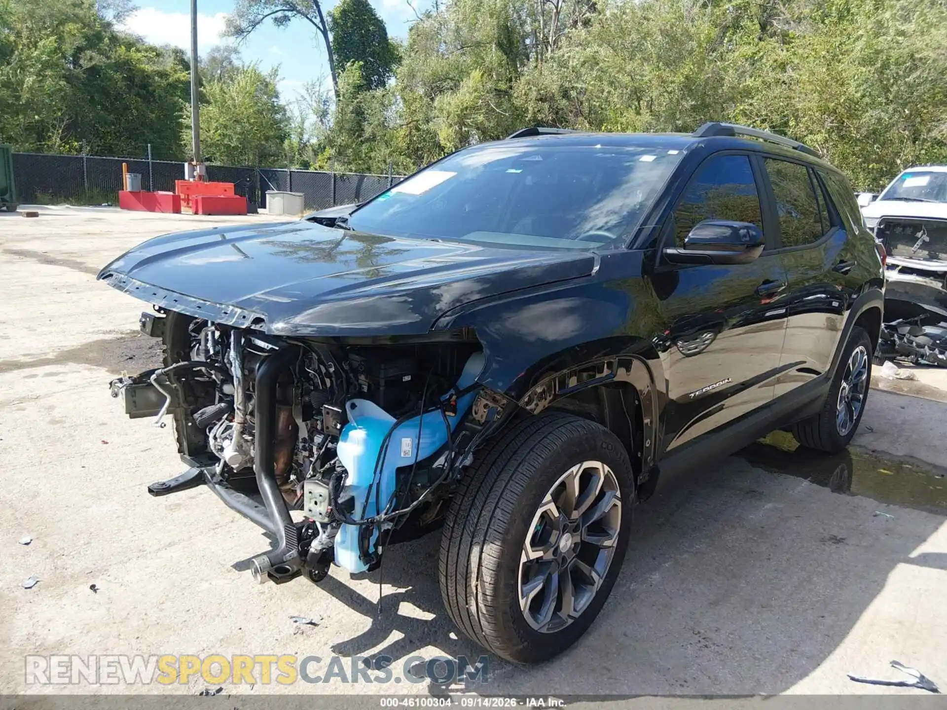 2 Photograph of a damaged car 3GKALUEG9TL228633 GMC TERRAIN 2026