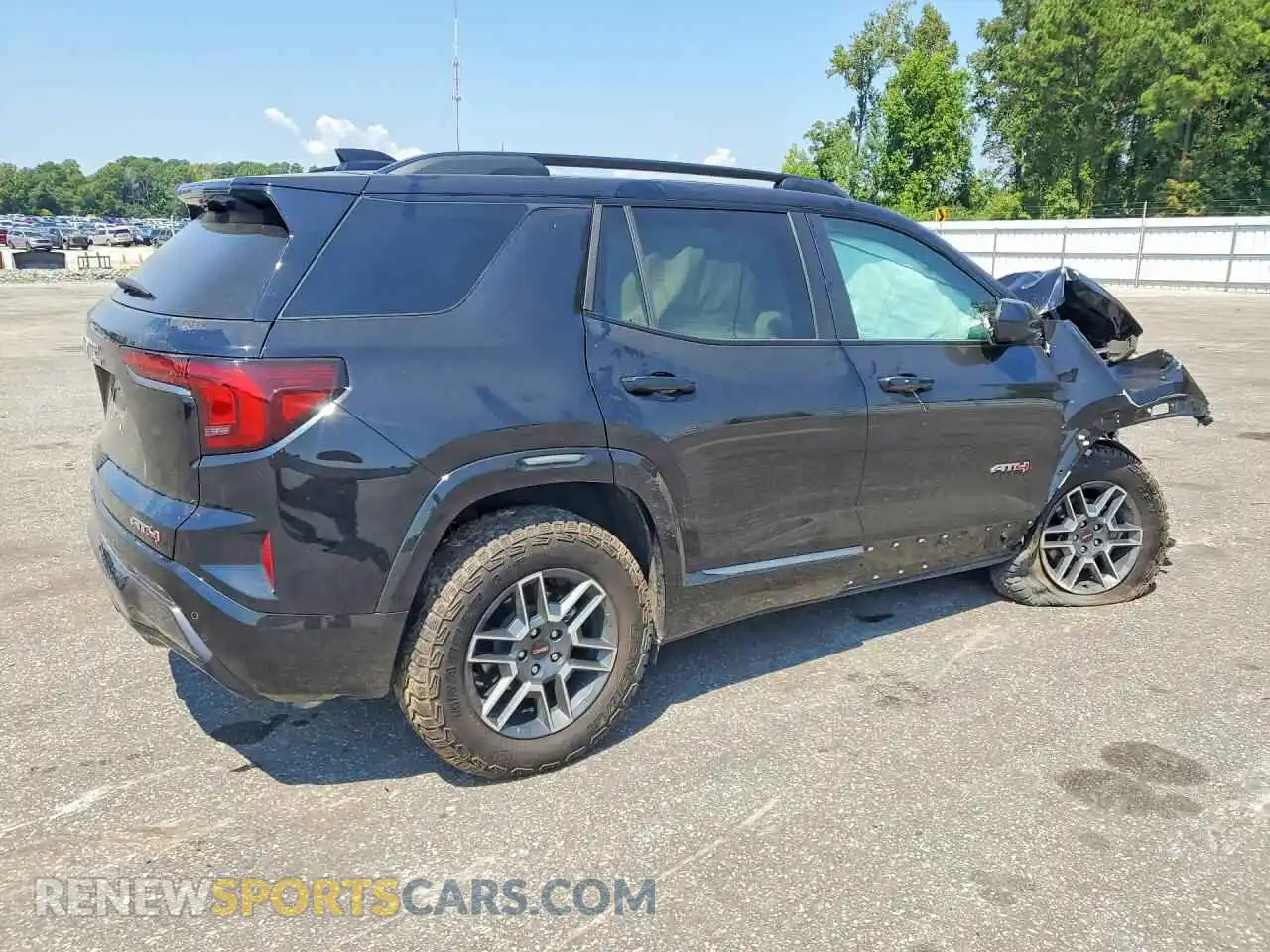 3 Фотография поврежденного автомобиля 3GKALYEG0TL114964 GMC TERRAIN 2026